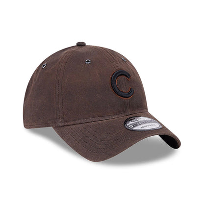 This is a Chicago Cubs Waxed Canvas Dark Brown 9TWENTY Adjustable Cap 3