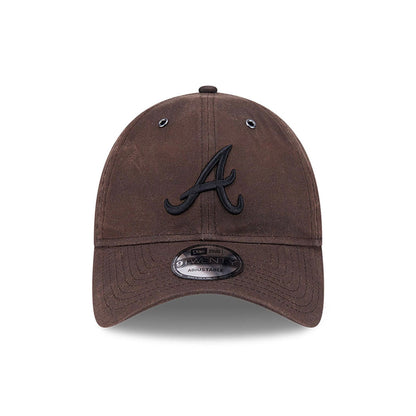 This is a Atlanta Braves Waxed Canvas Dark Brown 9TWENTY Adjustable Cap 2