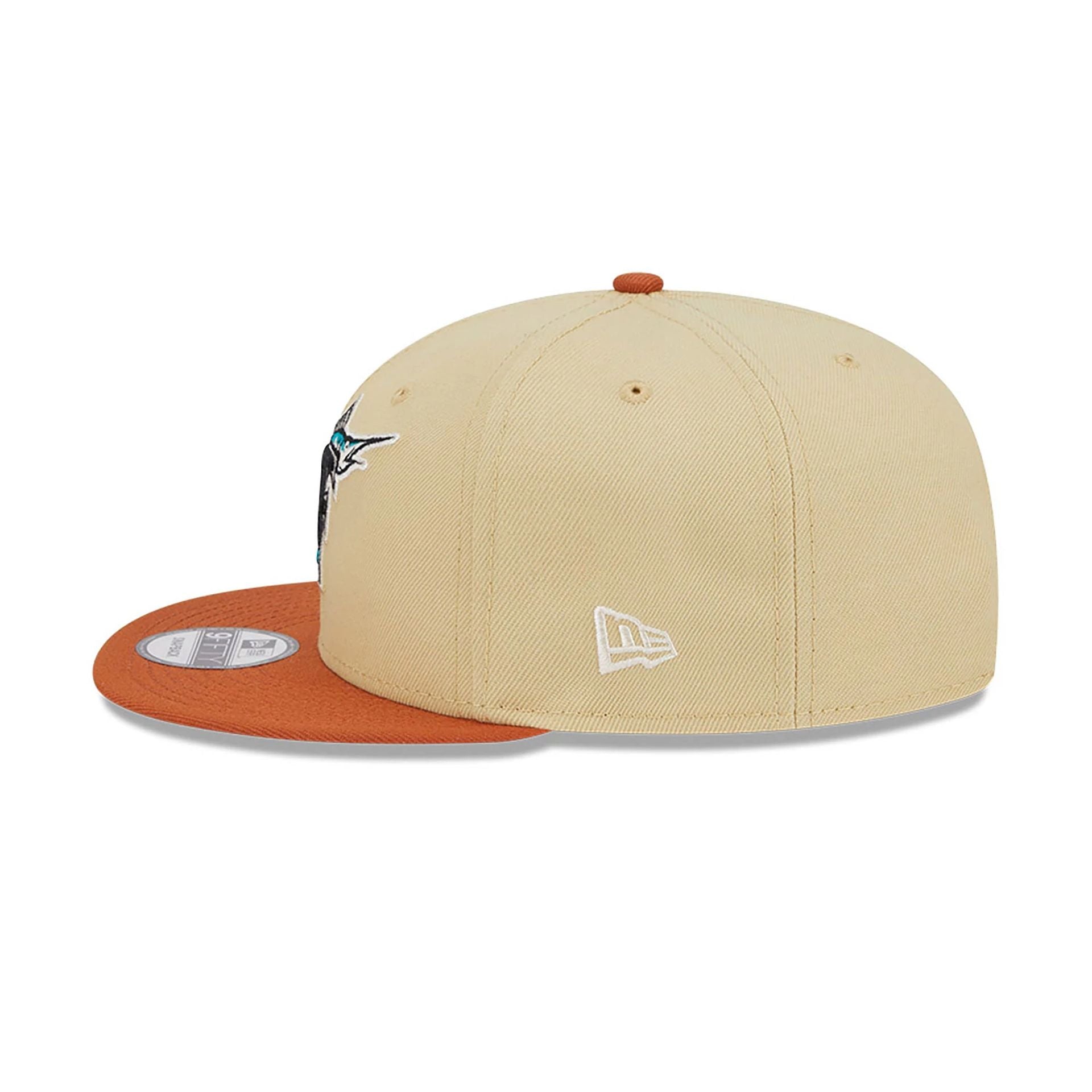 This is a Miami Marlins Fall Landscape Light Beige 9FIFTY Snapback Cap 7