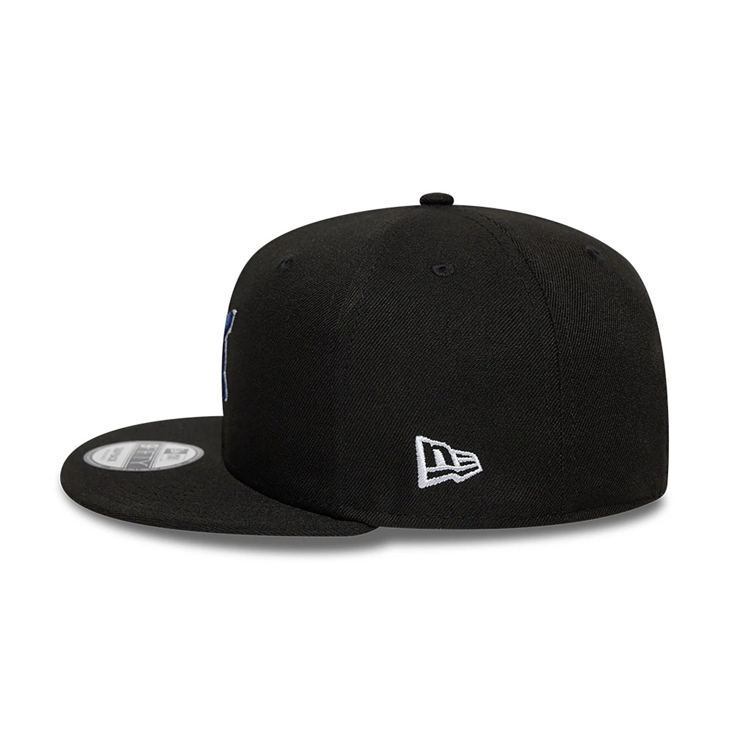 This is a Daily Paper x New Era London 9FIFTY Snapback Cap 7