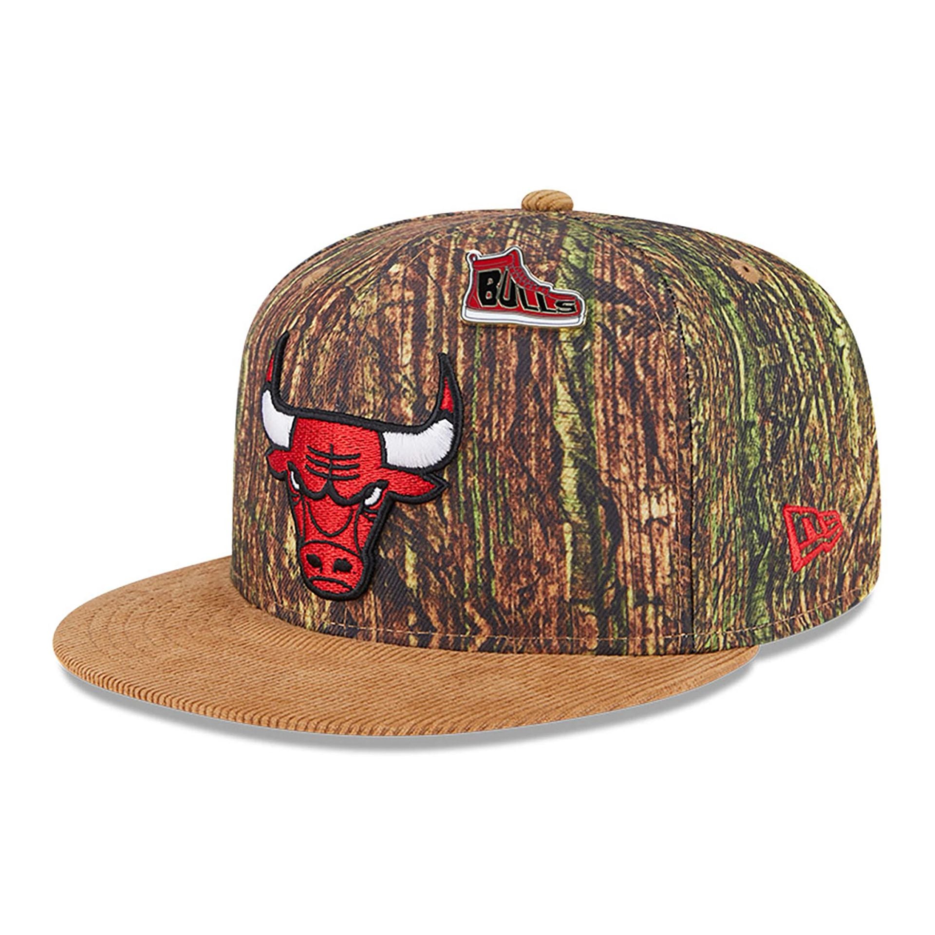 This is a Chicago Bulls NBA All Star Game 2025 Fan Pack All Over Print Beige 9FIFTY Snapback Cap 1