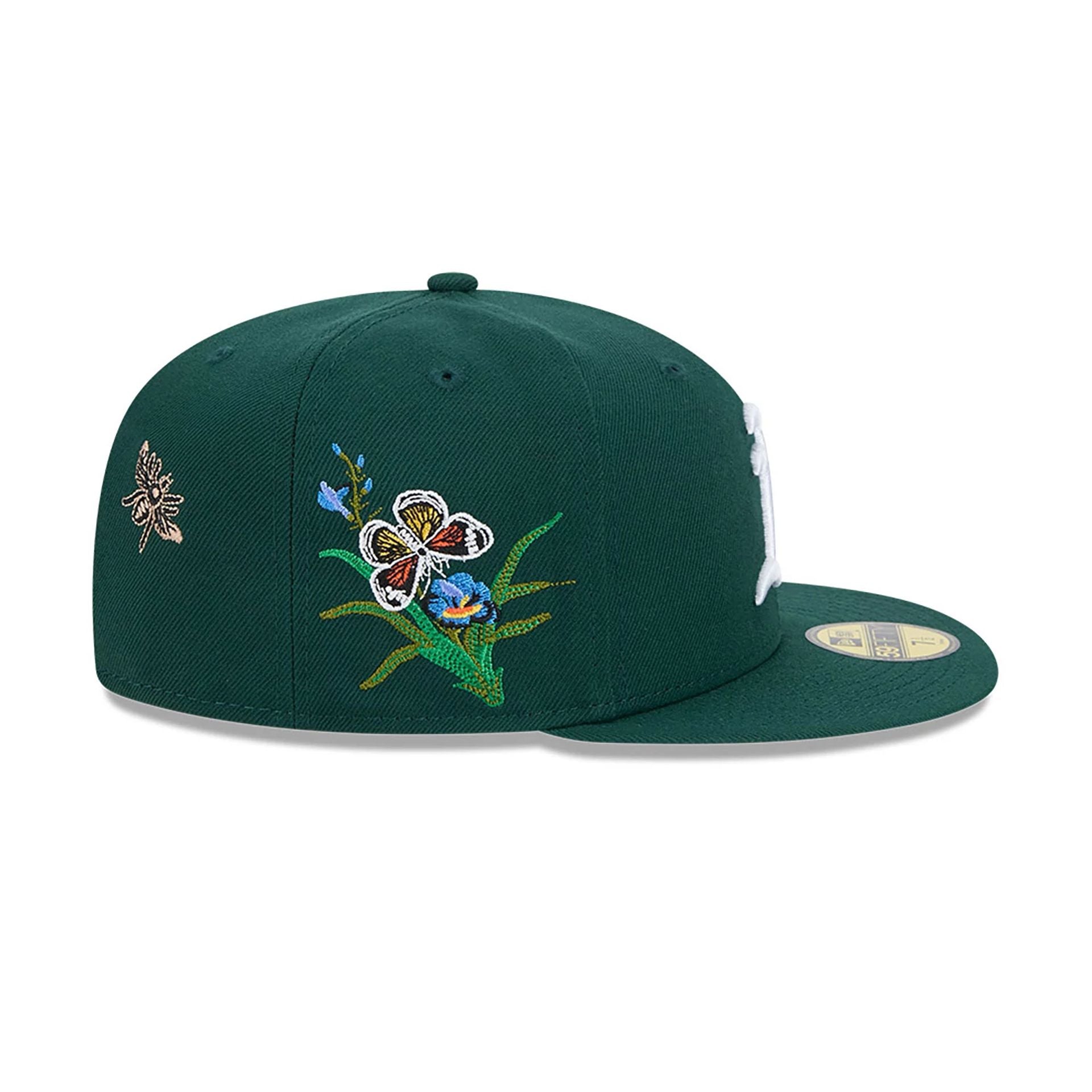 This is a Oakland Athletics FELT x MLB Dark Green 59FIFTY Fitted Cap 6