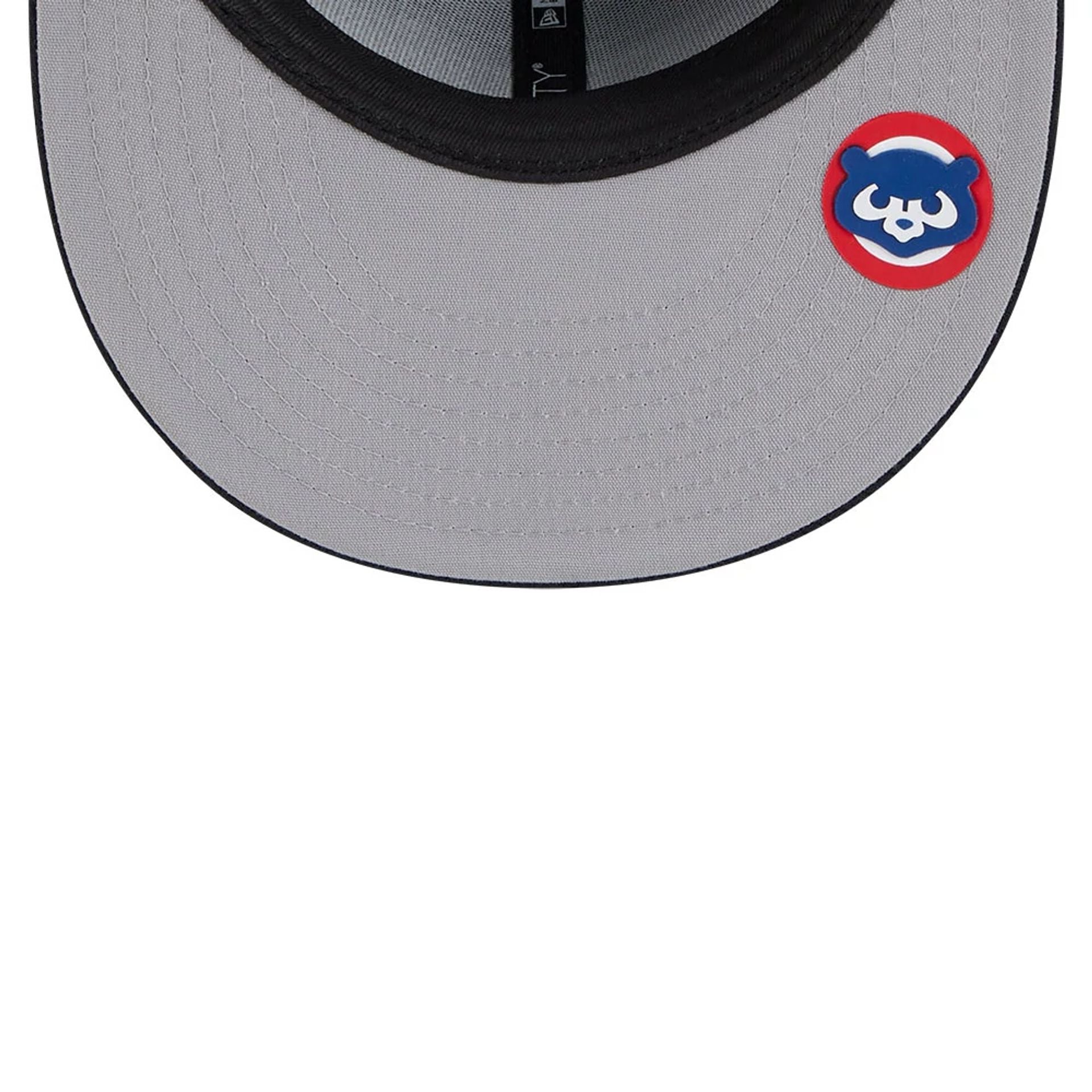 This is a Chicago Cubs Club House Navy 59FIFTY Fitted Cap 2