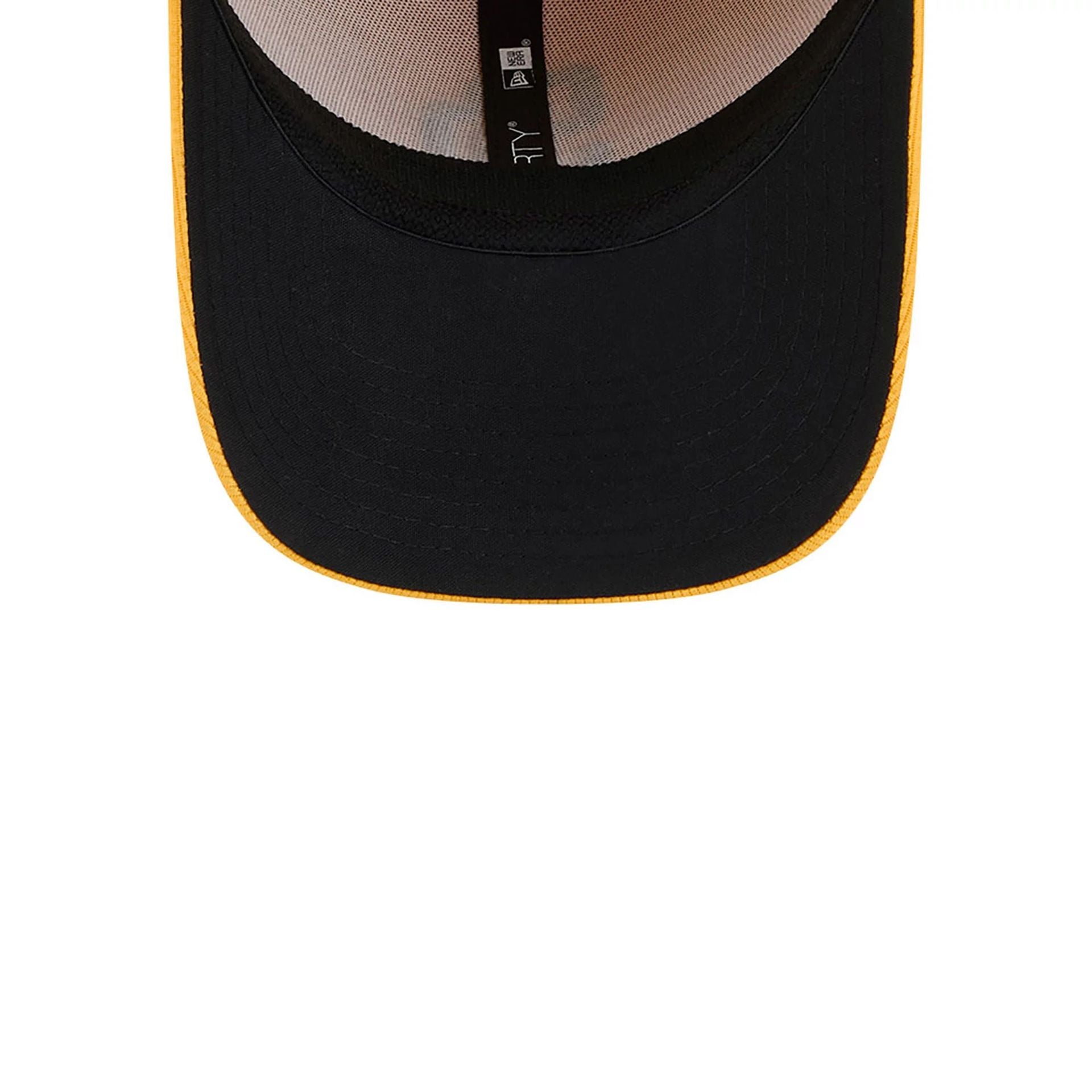 This is a San Diego Padres Spring Training 2025 Yellow 39THIRTY Stretch Fit Cap 2