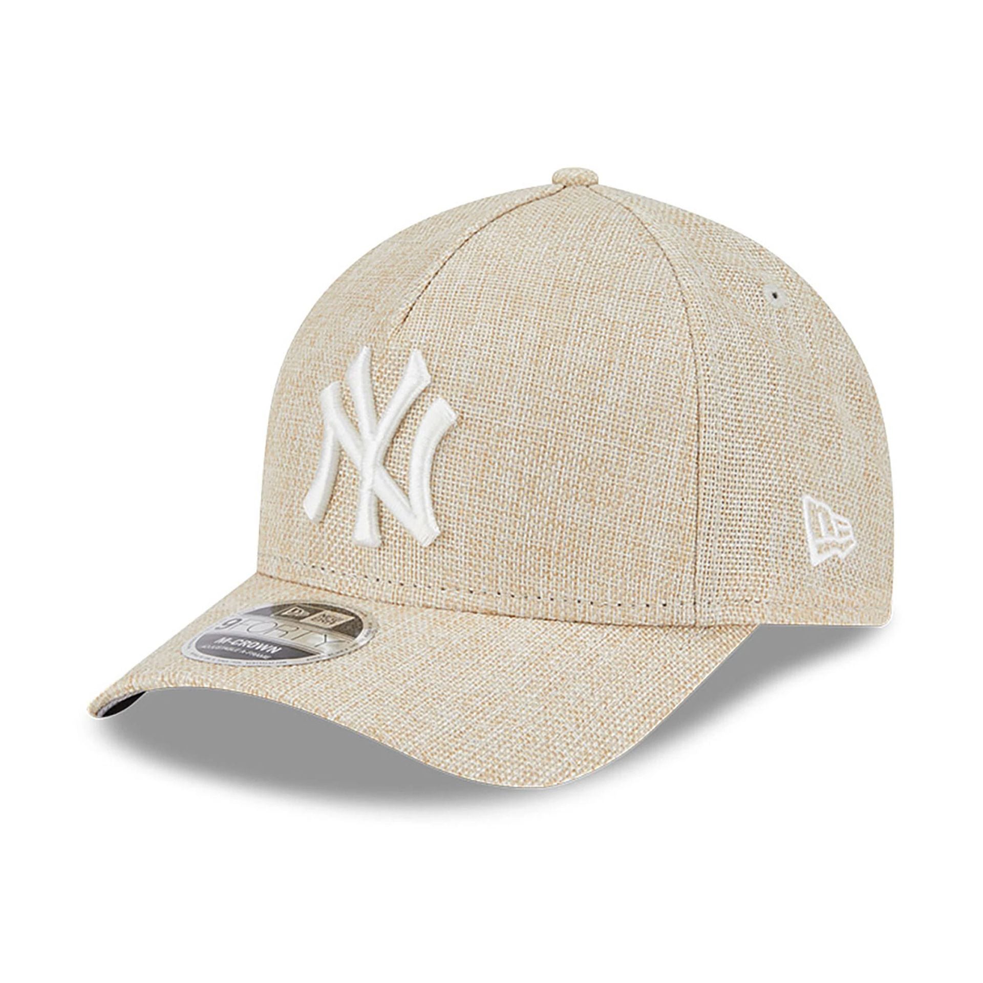 This is a New York Yankees Cotton Weave Cream 9FORTY M-Crown A-Frame Adjustable Cap 1