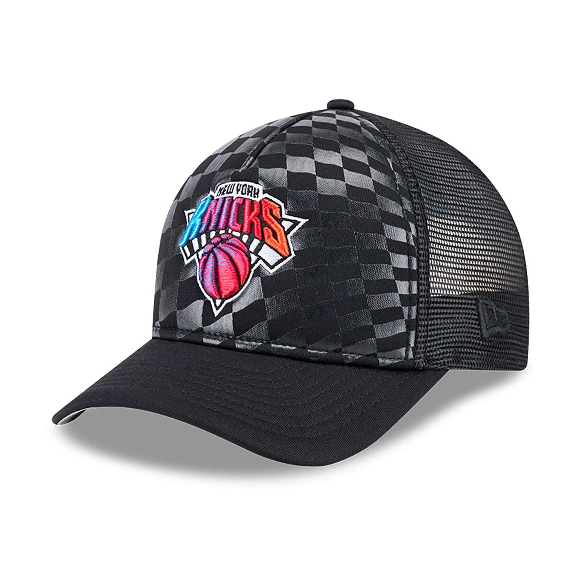 This is a New York Knicks Gradient Raceway Black 9FORTY M-Crown A-Frame Trucker Adjustable Cap 1