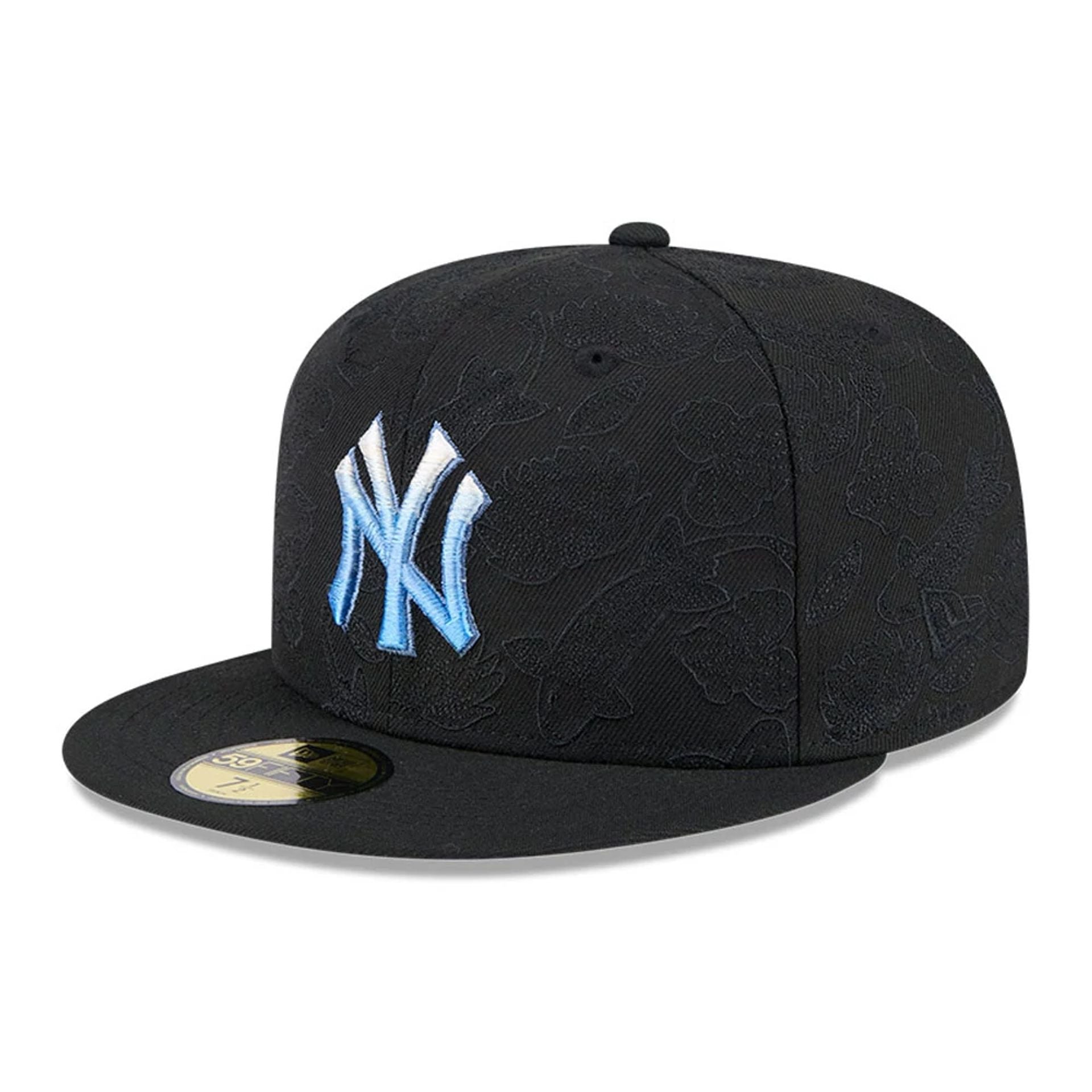 This is a New York Yankees Tonal Koi Black 59FIFTY Fitted Cap 1