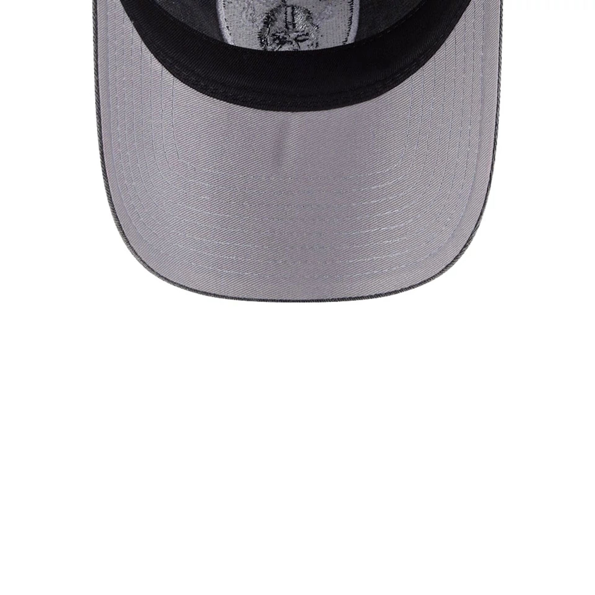 This is a Las Vegas Raiders Washed Contrast Black 9TWENTY Adjustable Cap 2