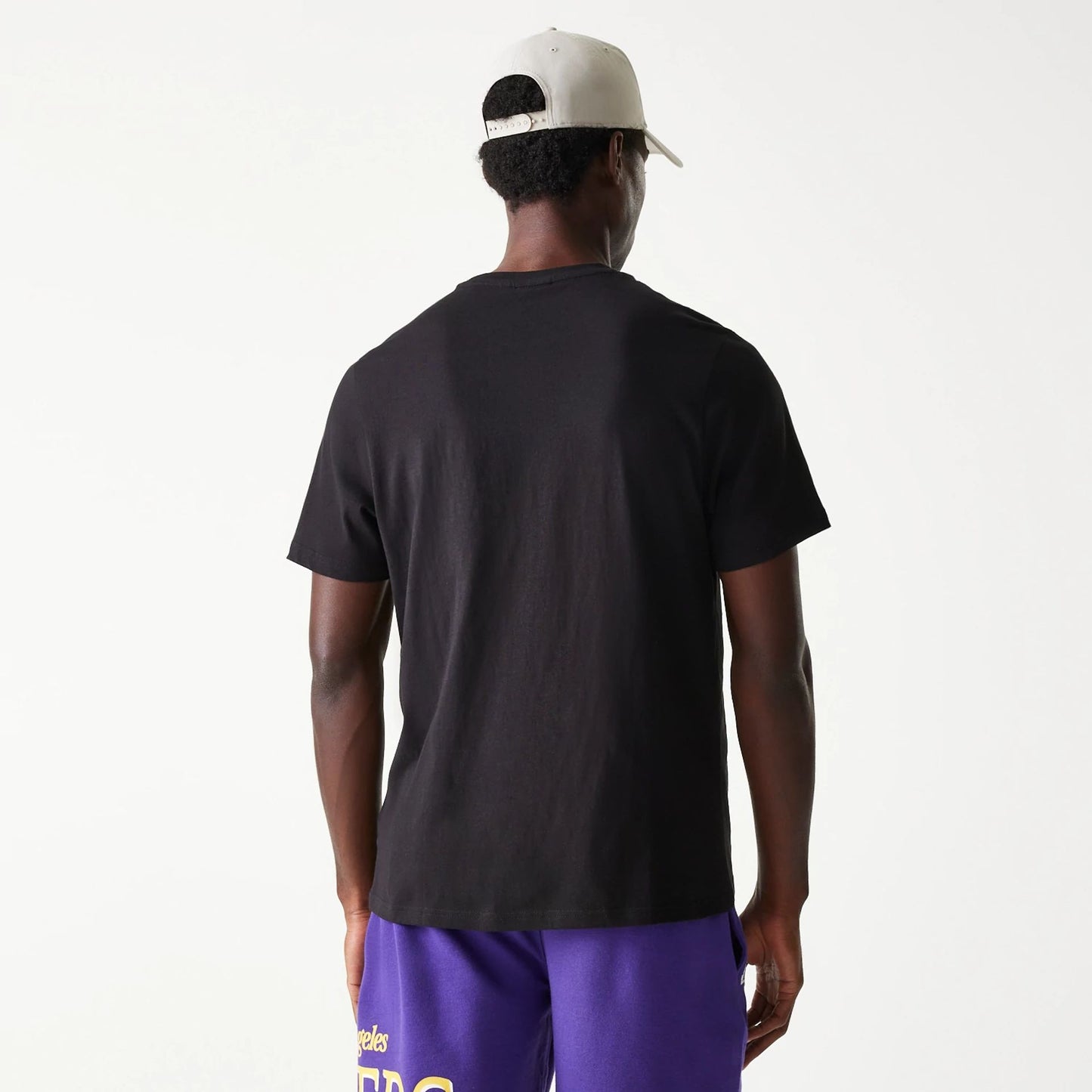 The Male model is wearing LA Lakers NBA Black T-Shirt 2