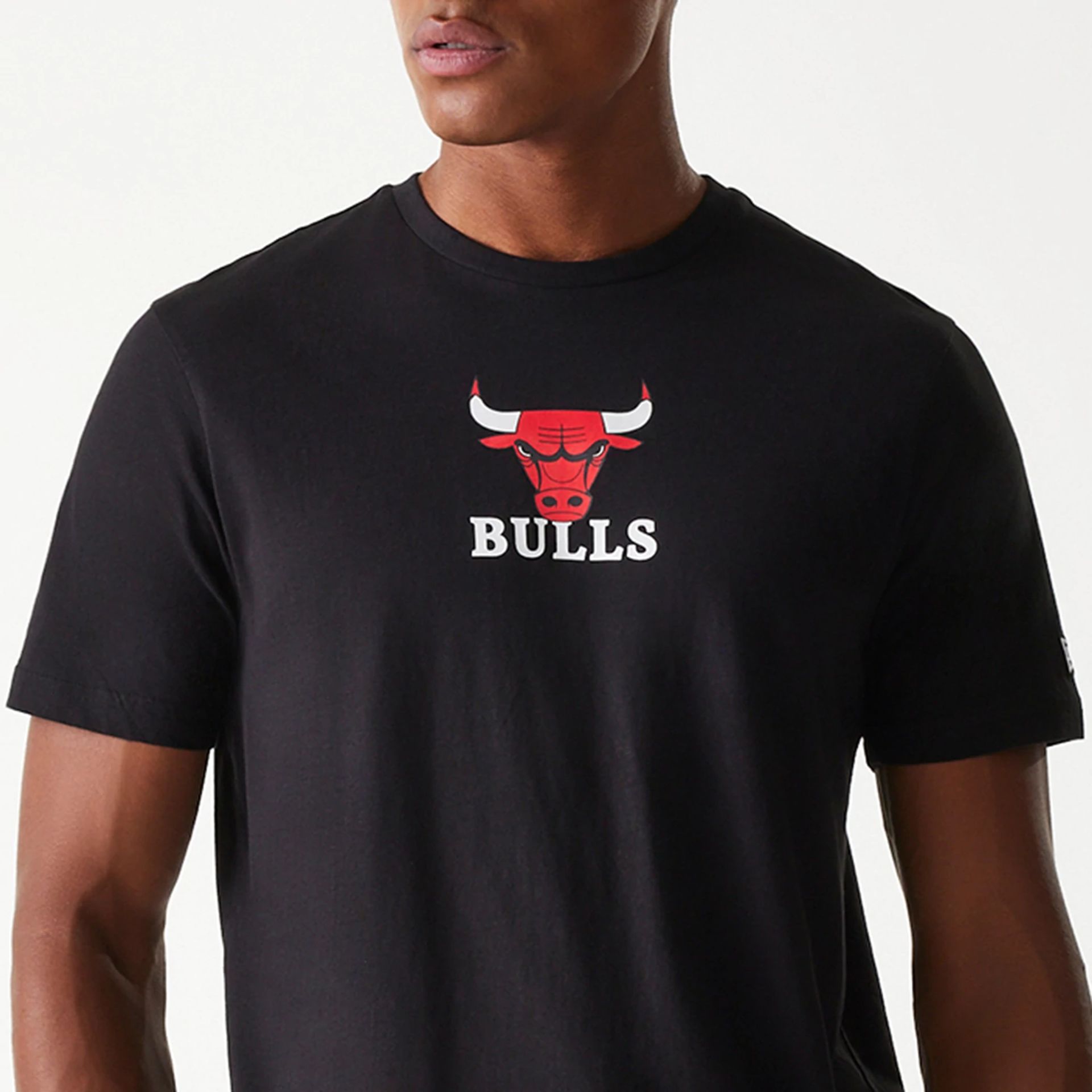 The Male model is wearing Chicago Bulls NBA Black T-Shirt 3