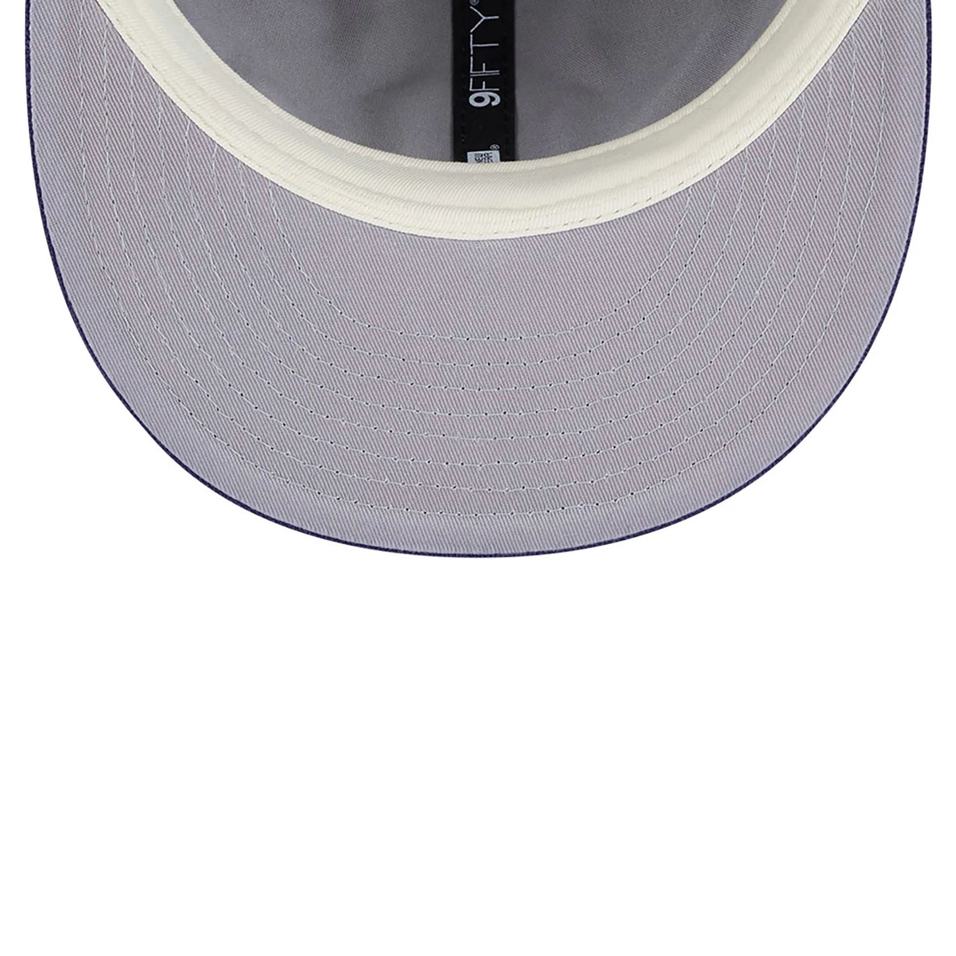 This is a Chicago White Sox Cotton Canvas Purple Retro Crown 9FIFTY Snapback Cap 2