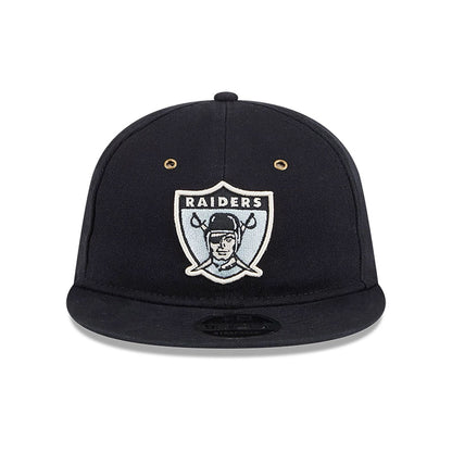 This is a Oakland Raiders Cotton Canvas Black Retro Crown 9FIFTY Strapback Cap 3