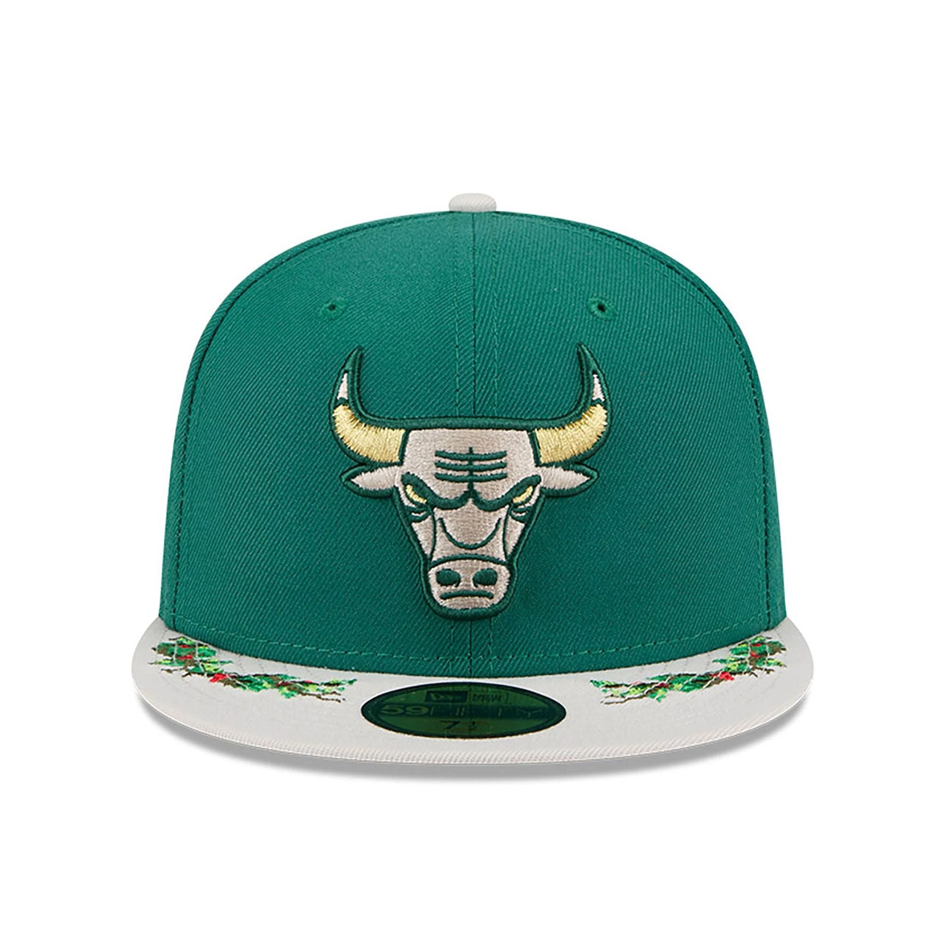 This is a Chicago Bulls Novelty Holly Green 59FIFTY Fitted Cap 3