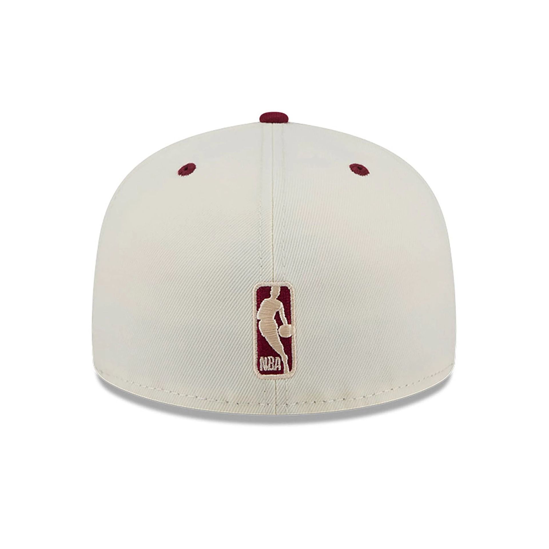 This is a Chicago Bulls Novelty Stitch White 59FIFTY Fitted Cap 5