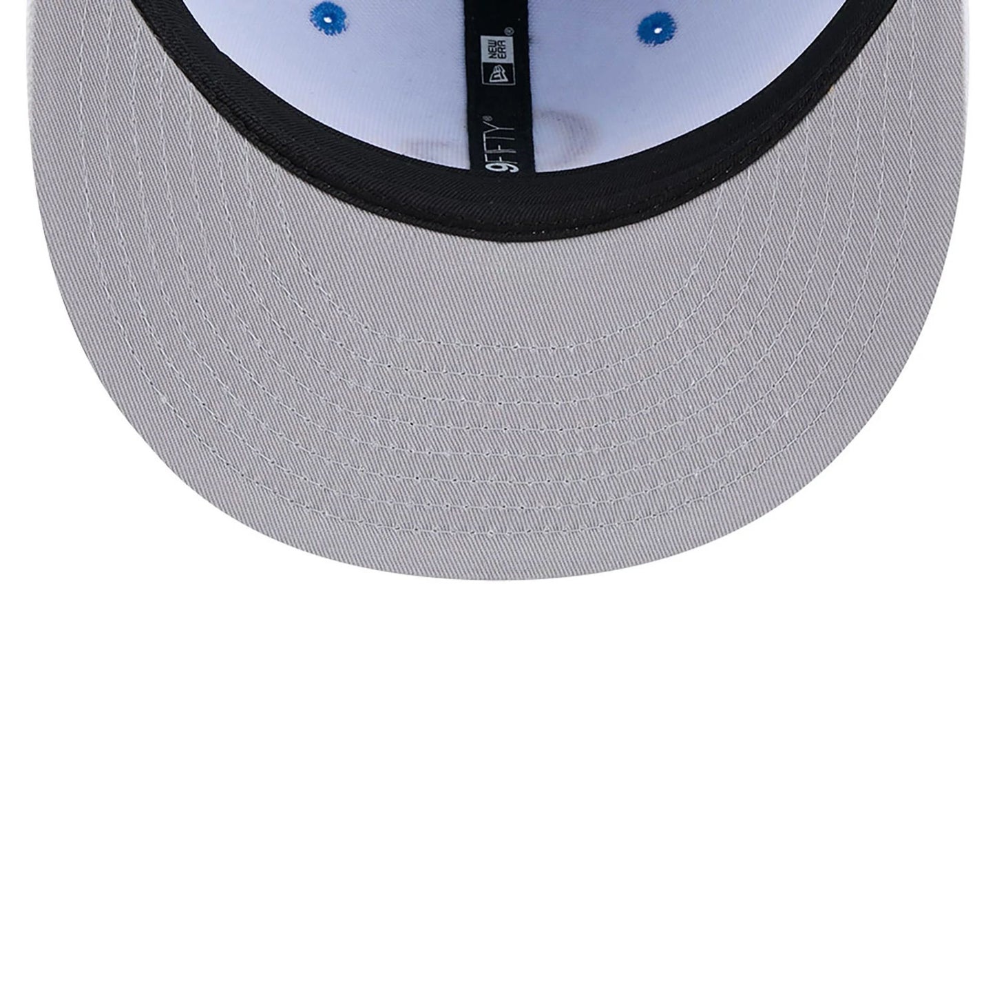 This is a Colorado Rockies Winter Photoreal Blue 9FIFTY Snapback Cap 2