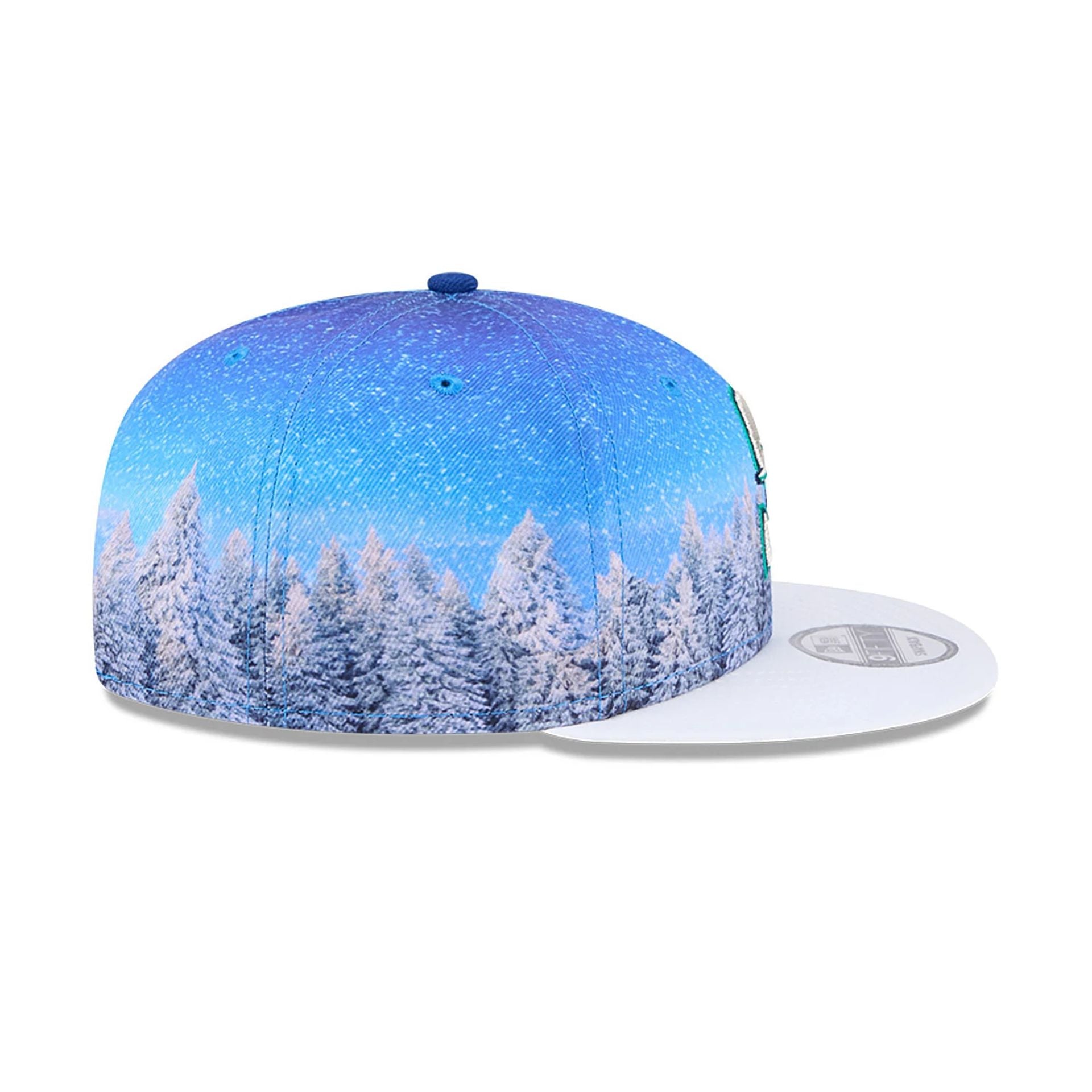 This is a Seattle Mariners Winter Photoreal Blue 9FIFTY Snapback Cap 5