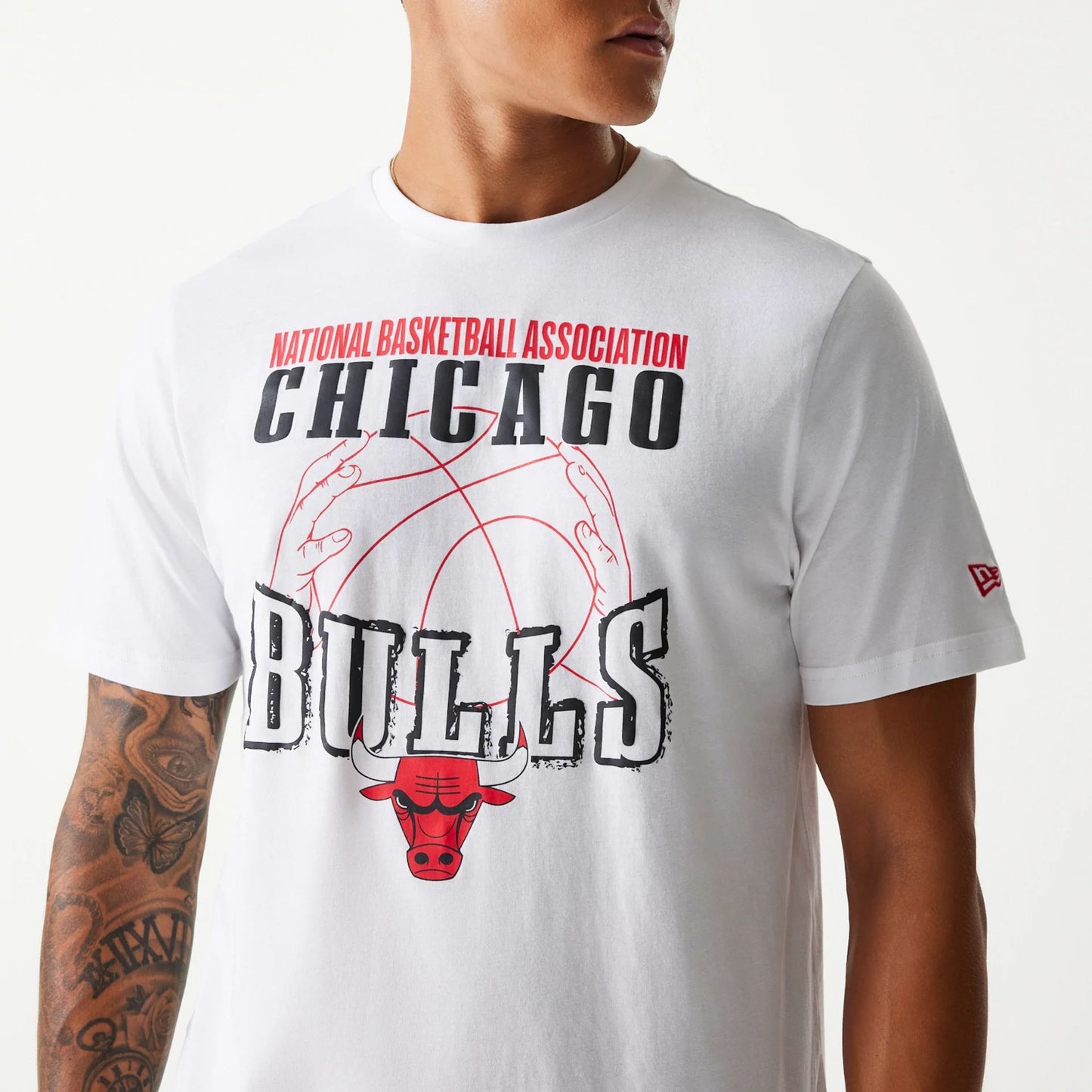 The Male model is wearing Chicago Bulls NBA Wordmark White T-Shirt 3