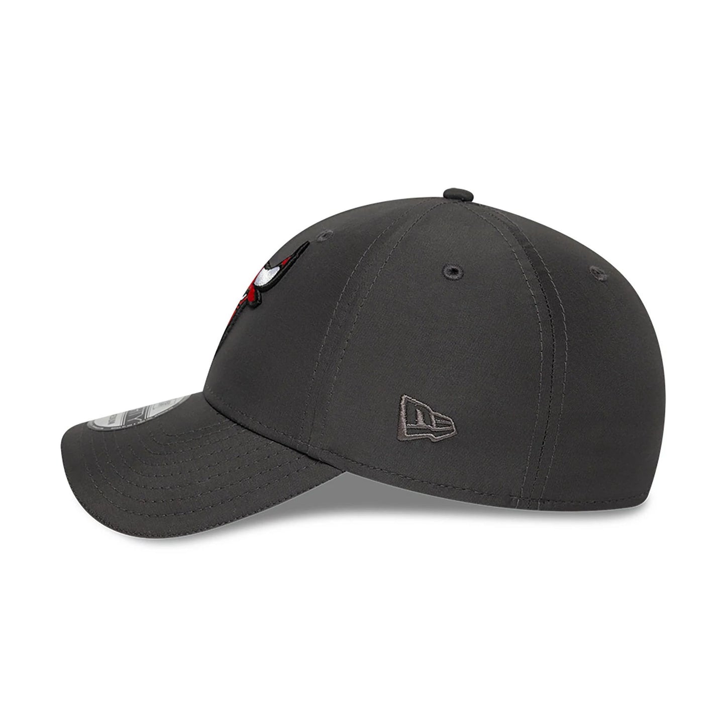 This is a Chicago Bulls Team Colour Dark Grey 39THIRTY Stretch-Fit Cap 7