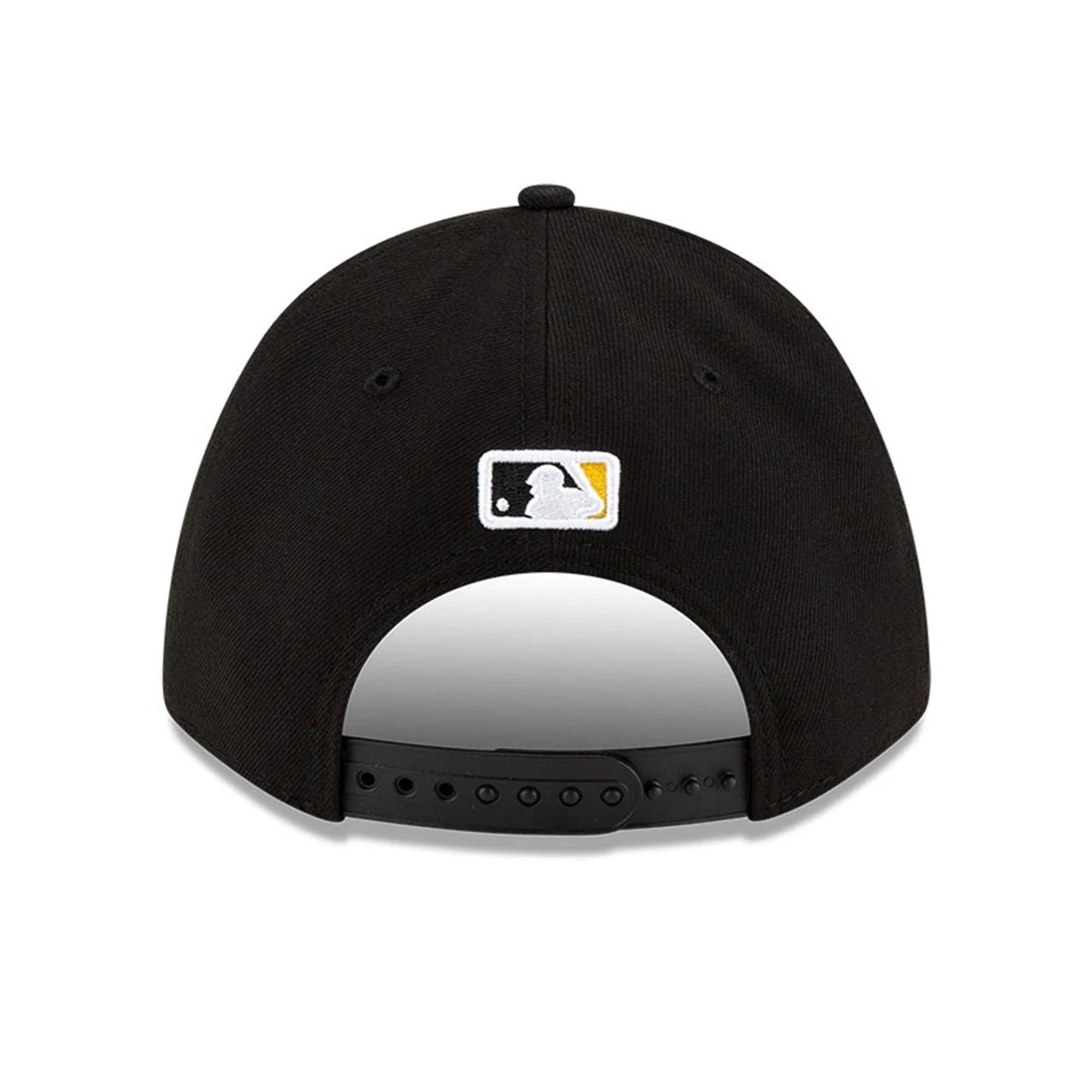 This is a Pittsburgh Pirates MLB Player Replica Black 9FORTY M-Crown Adjustable Cap 4