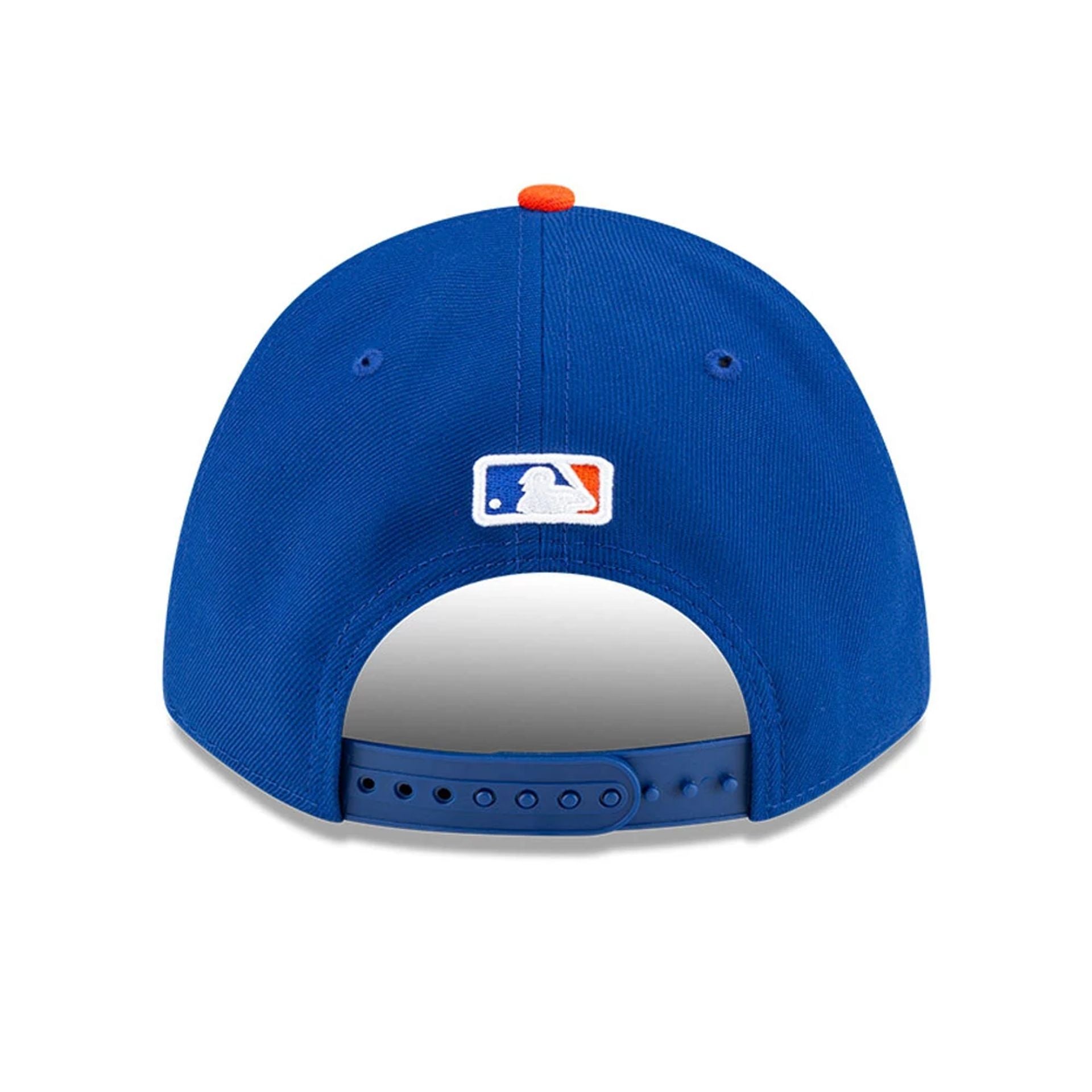 This is a New York Mets MLB Player Replica Blue 9FORTY M-Crown Adjustable Cap 4