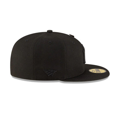 This is a New York Yankees Paper Planes x MLB Black 59FIFTY Fitted Cap 6