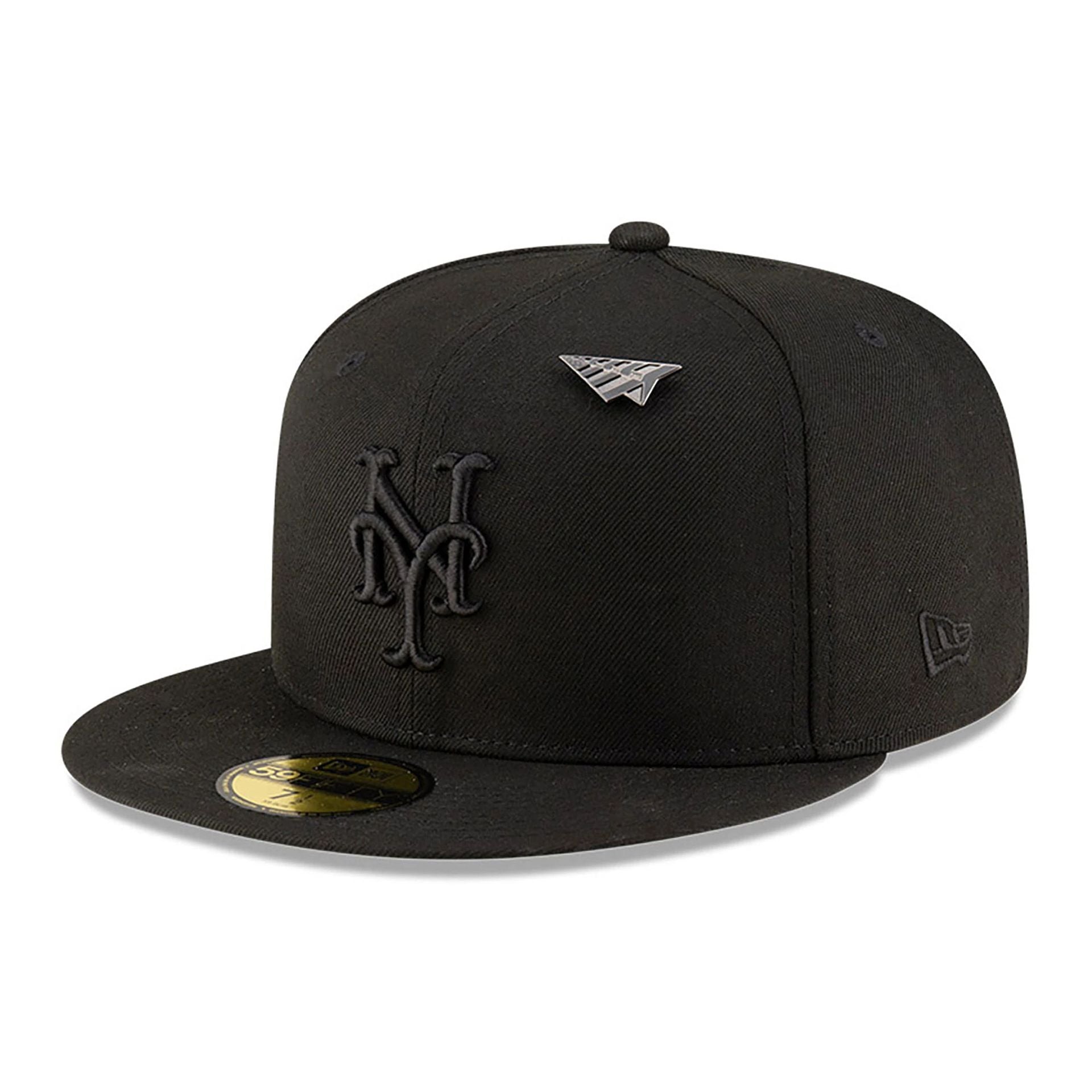 This is a New York Mets Paper Planes x MLB Black 59FIFTY Fitted Cap 1