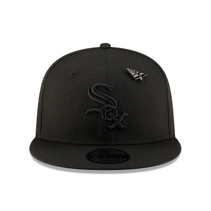 This is a Chicago White Sox Paper Planes x MLB Black 9FIFTY Snapback Cap 3