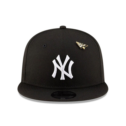 This is a New York Yankees Paper Planes x Yankees Black 9FIFTY Snapback Adjustable Cap 3