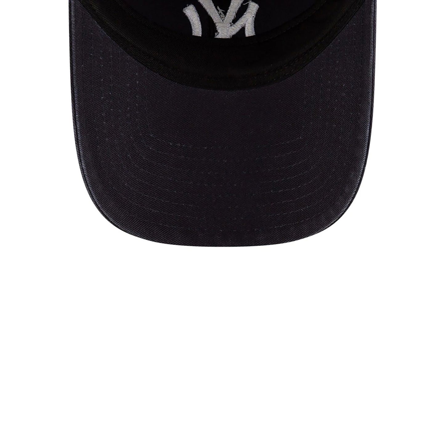 This is a New York Yankees Paper Planes x Yankees Navy 9TWENTY Adjustable Cap 2