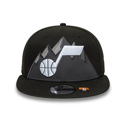 This is a Utah Jazz NBA Statement Black 9FIFTY Snapback Adjustable Cap 3