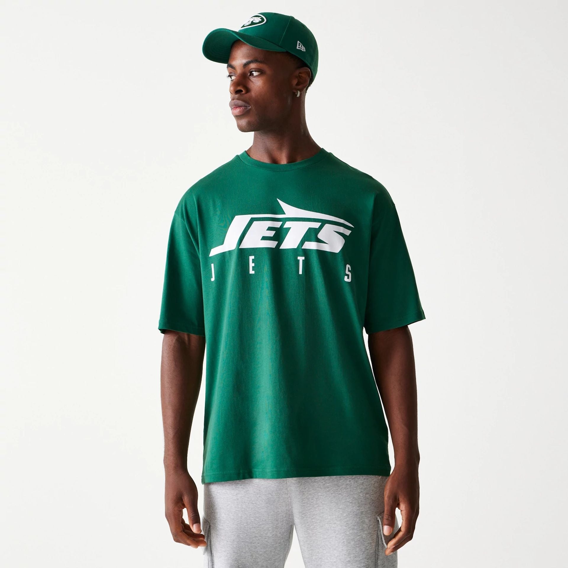 The Male model is wearing New York Jets NFL Games Slogan Green Oversized T-Shirt 1