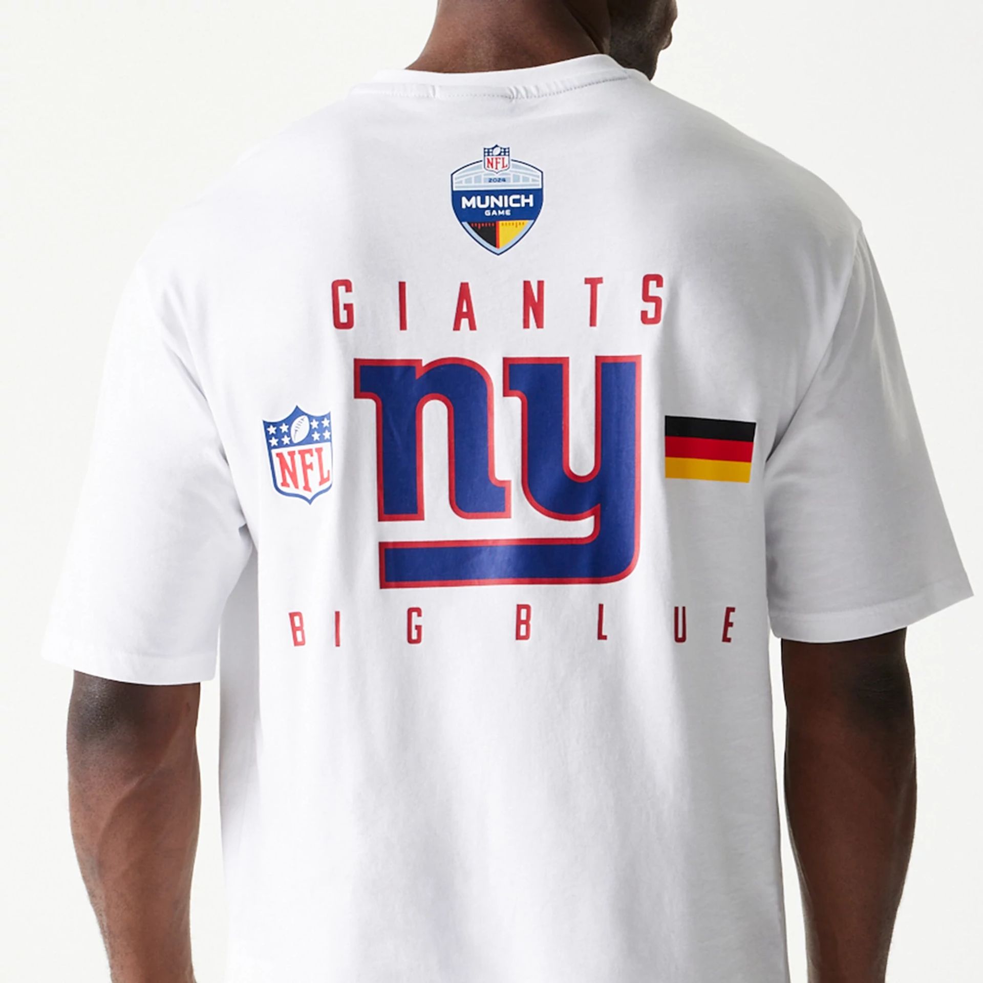 The Male model is wearing New York Giants NFL Games Slogan White Oversized T-Shirt 6