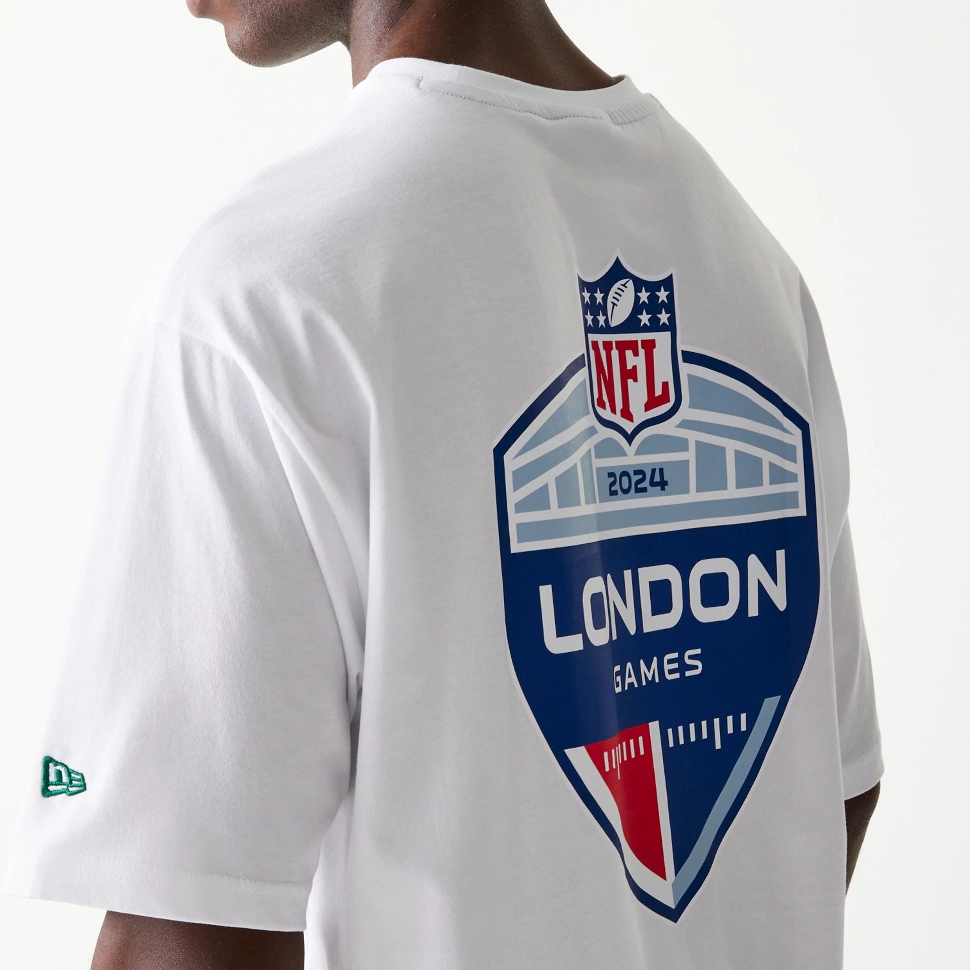 The Male model is wearing New York Jets NFL Games Collegiate White Oversized T-Shirt 5