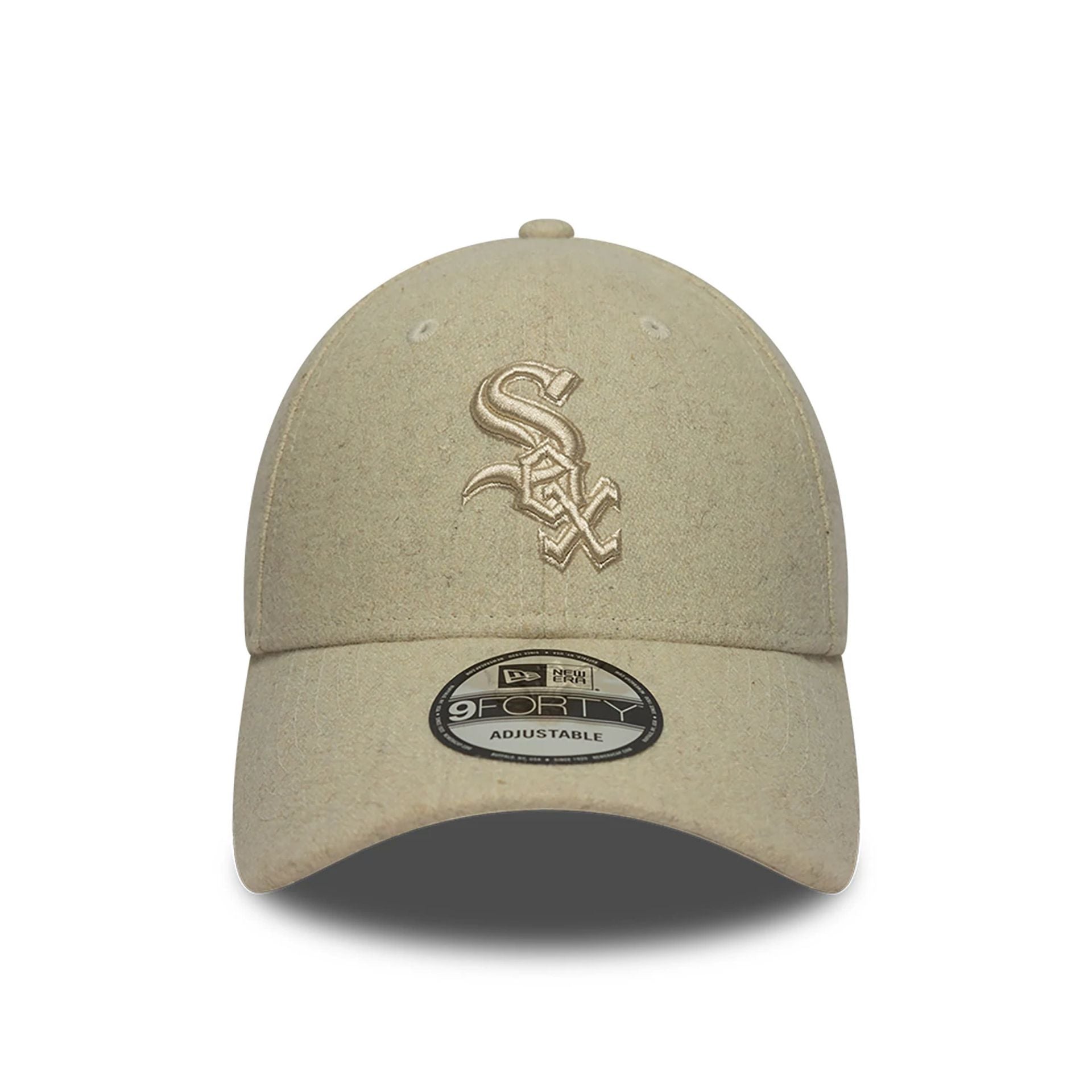 This is a Chicago White Sox Melton Light Beige 9FORTY Adjustable Cap 2