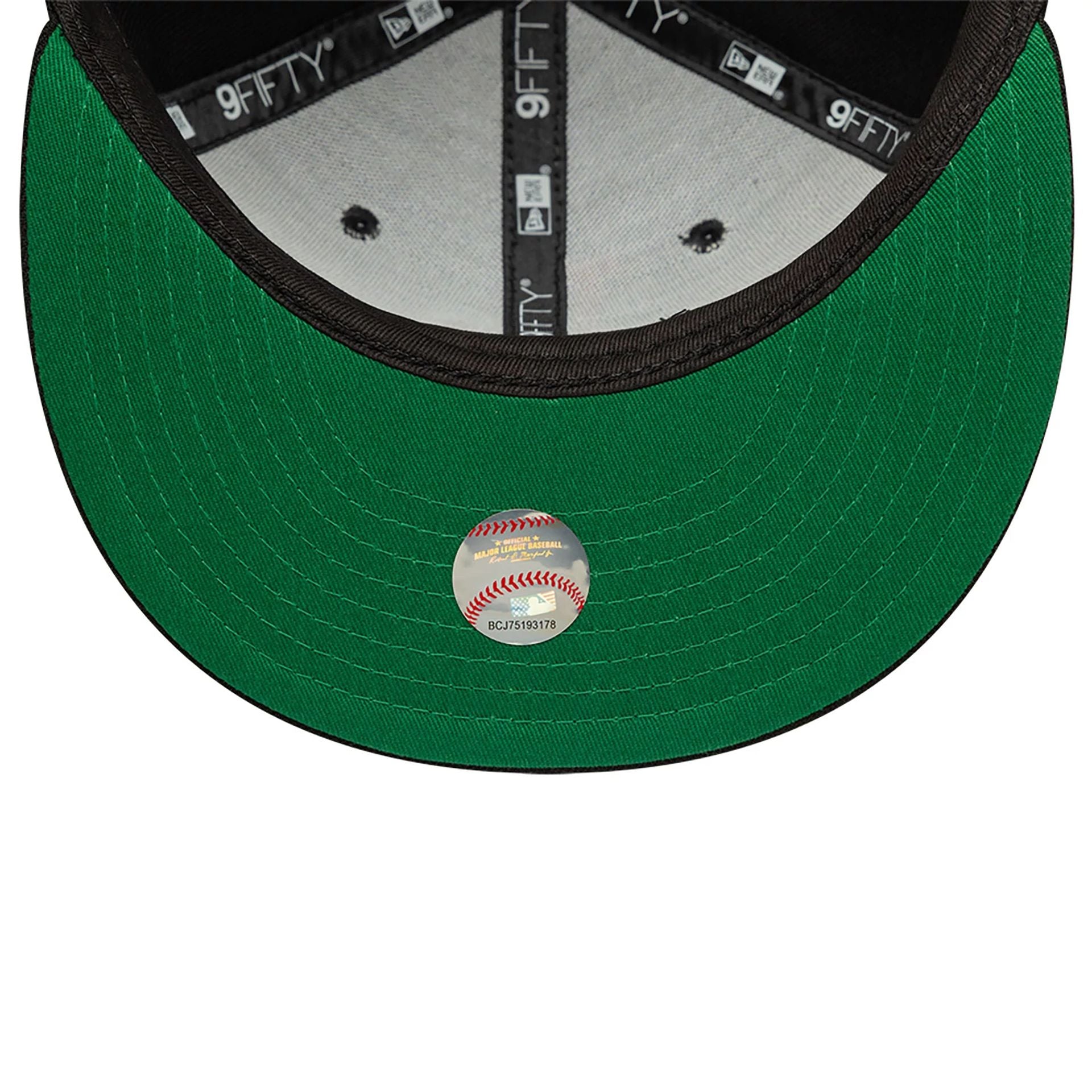 This is a LA Dodgers Pumpkin Black 9FIFTY Snapback Cap 2