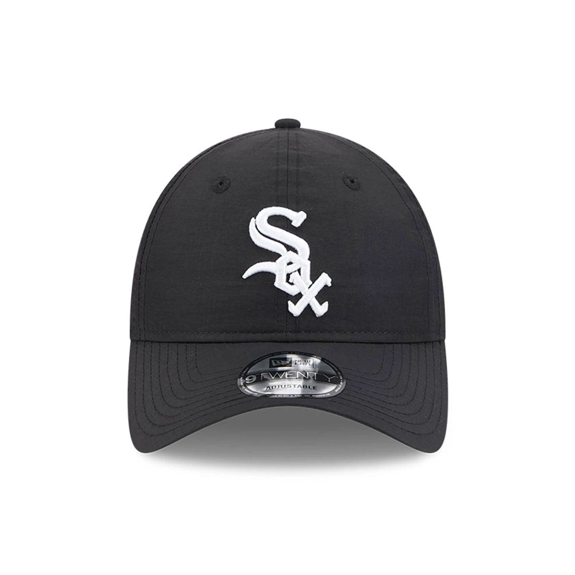 This is a Chicago White Sox Everyday Nylon Black 9TWENTY Adjustable Cap 2