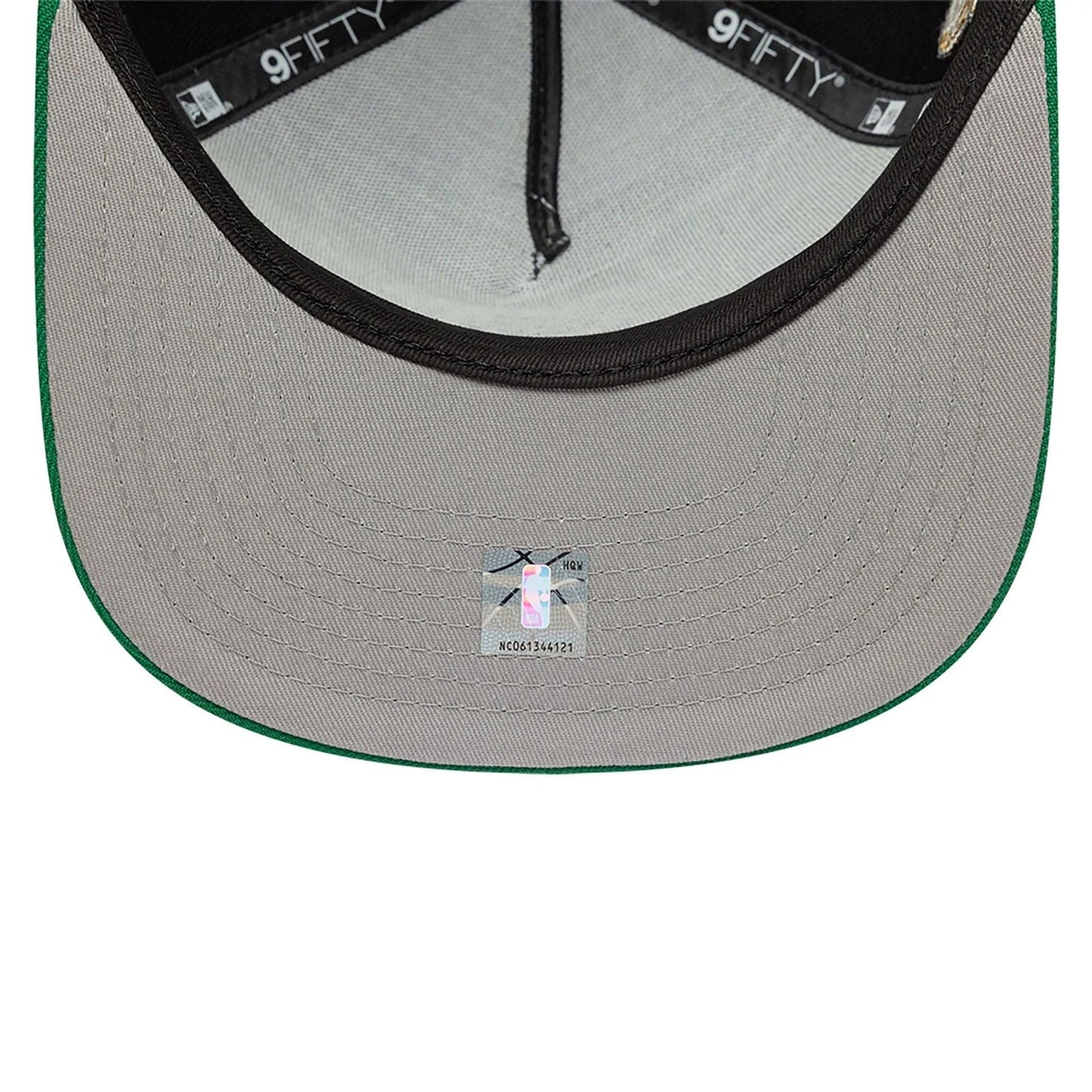 This is a Boston Celtics 18X Champions Black 9FIFTY A-Frame Adjustable Cap 2