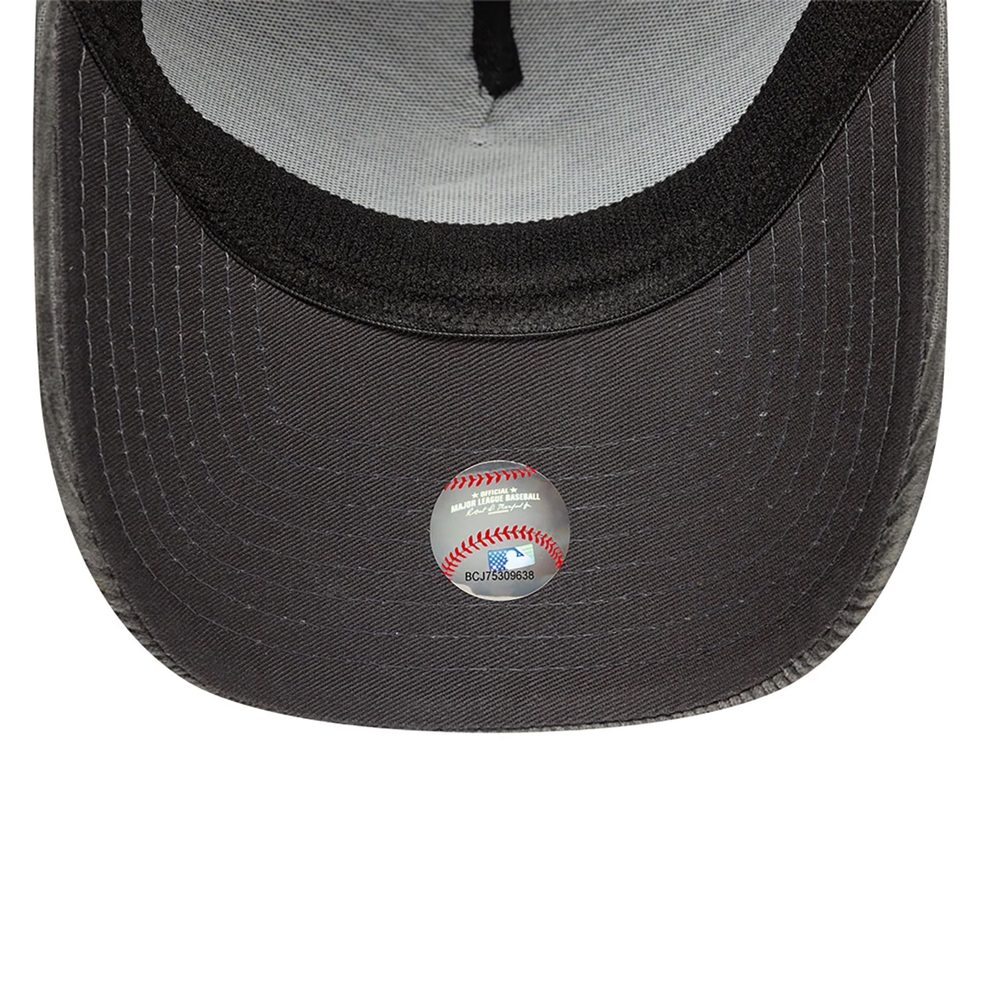 This is a Chicago White Sox MLB Cord Grey 39THIRTY A-Frame Stretch Fit Cap 5