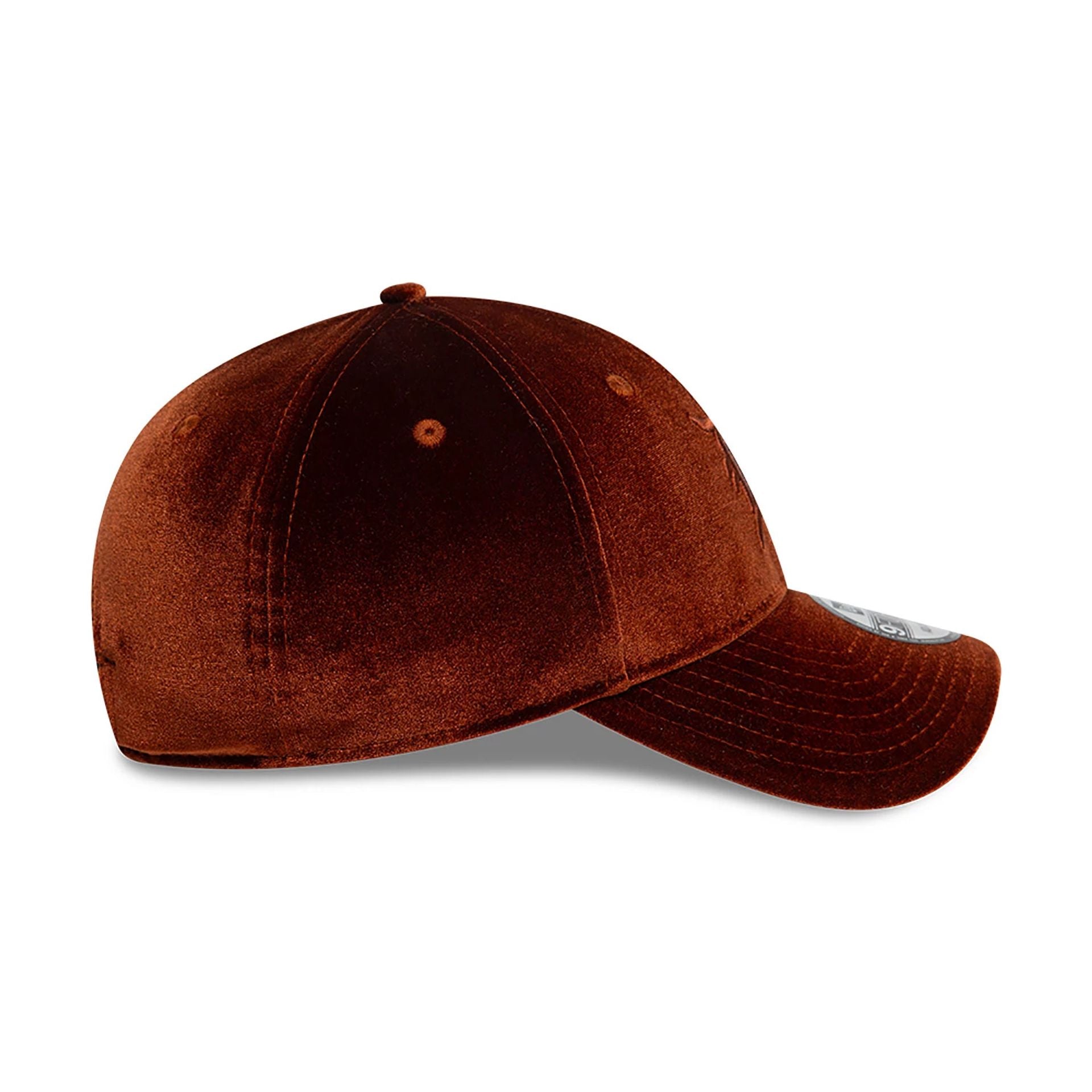 This is a Detroit Tigers Tonal Velvet Dark Brown 9FORTY Adjustable Cap 6