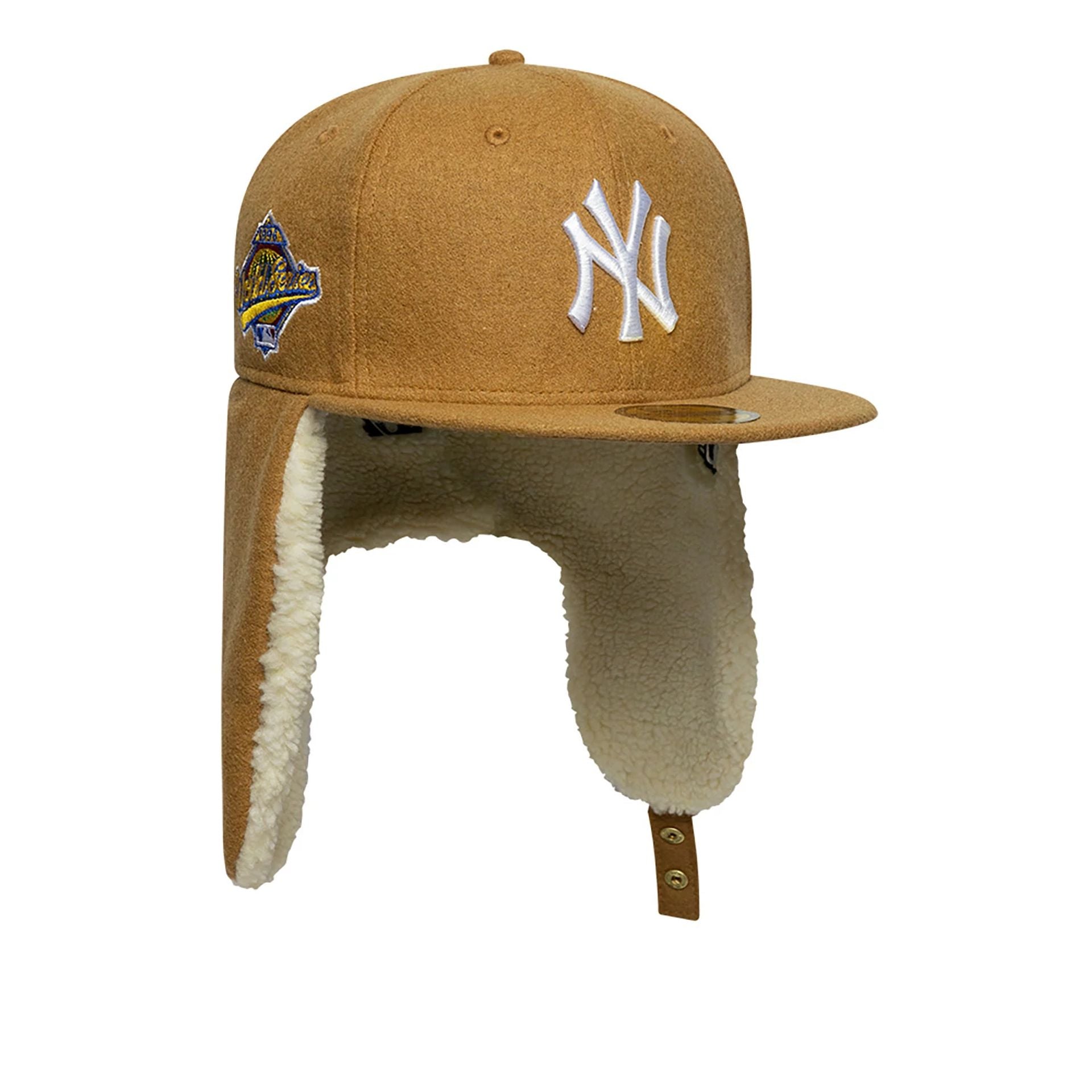 This is a New York Yankees Image Beige Dogear 59FIFTY Fitted Cap 2