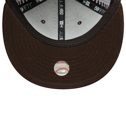 This is a Chicago White Sox Gingerbread Dark Brown 59FIFTY Fitted Cap 4