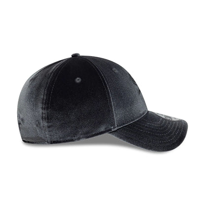 This is a Chicago White Sox Tonal Velvet Dark Grey 9FORTY Adjustable Cap 6