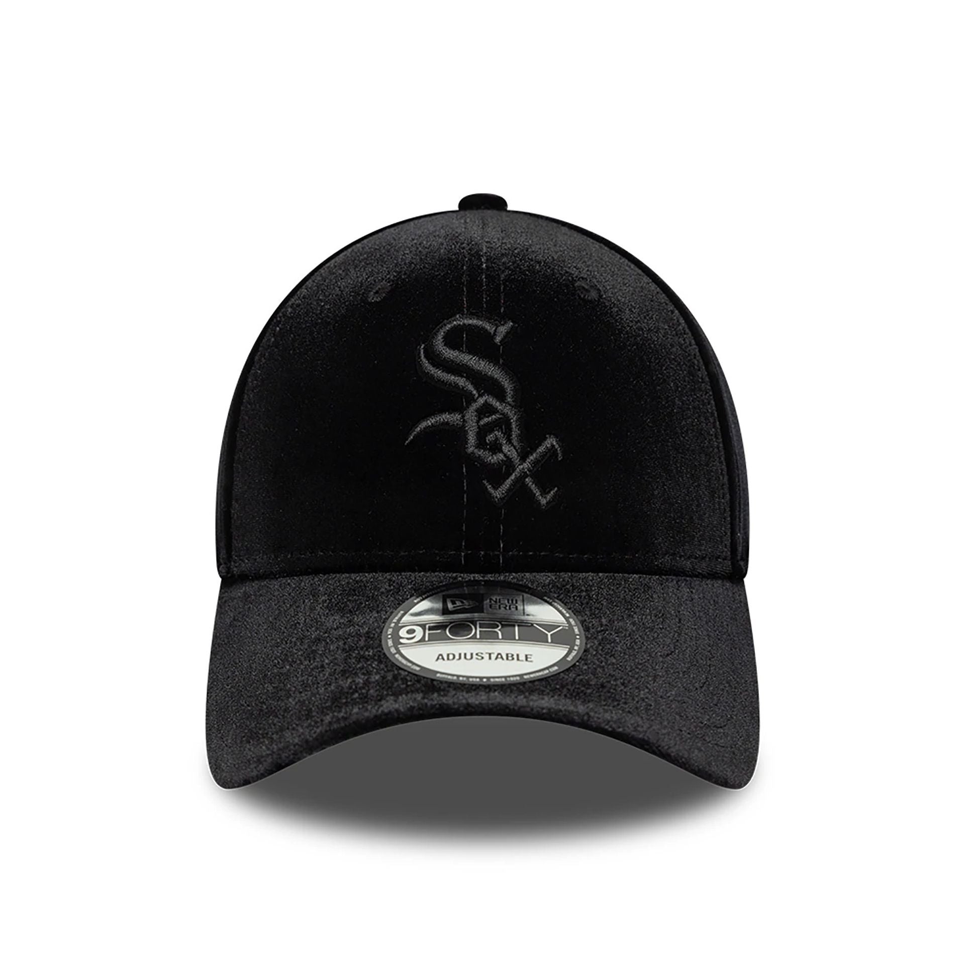 This is a Chicago White Sox Tonal Velvet Black 9FORTY Adjustable Cap 2