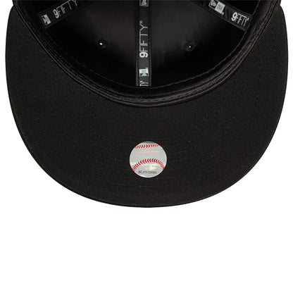 This is a Oakland Athletics Satin Lined Black 9FIFTY Snapback Adjustable Cap 7