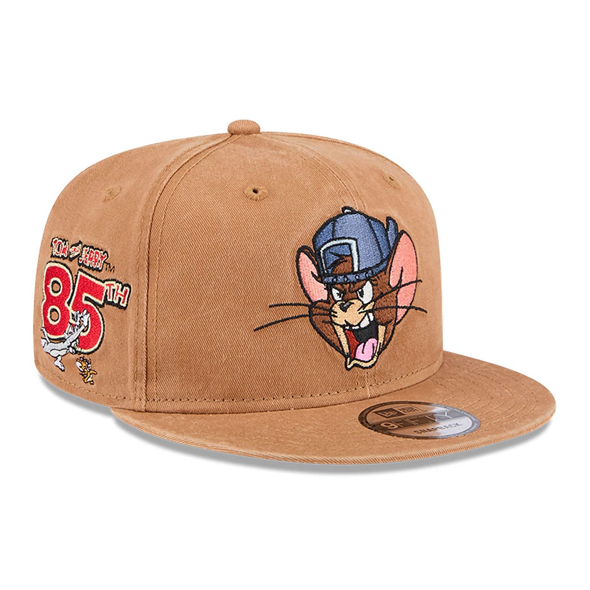 This is a Tom & Jerry Beige 9FIFTY Snapback Cap 1