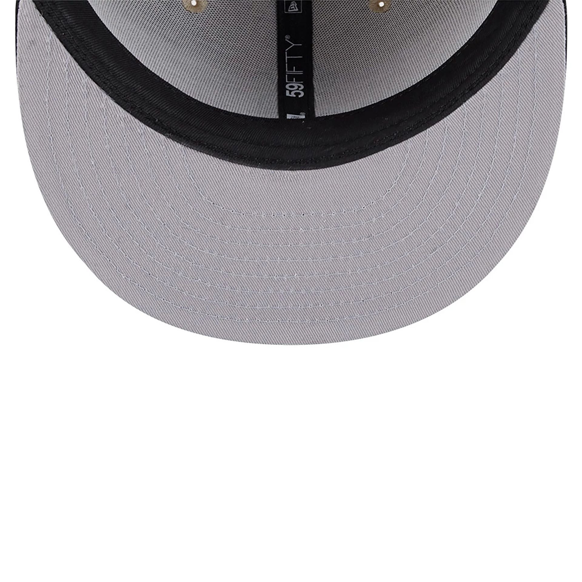 This is a Chicago White Sox Herringbone Moon® Cream 59FIFTY Fitted Cap 2