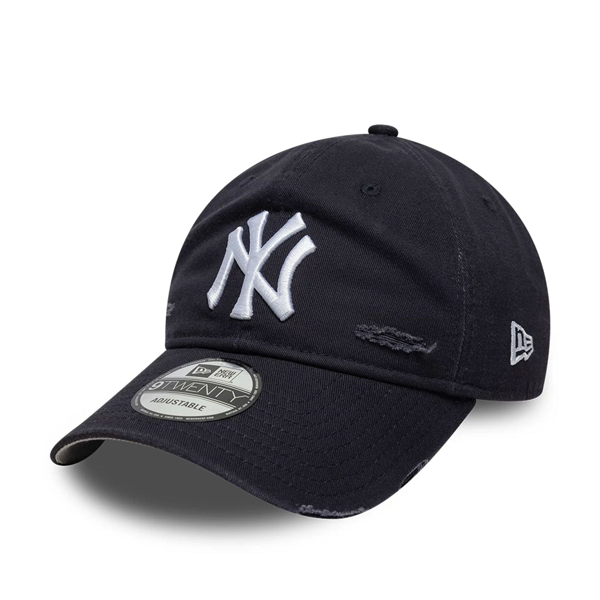 This is a New York Yankees MLB Distressed Navy 9TWENTY Adjustable Cap 1