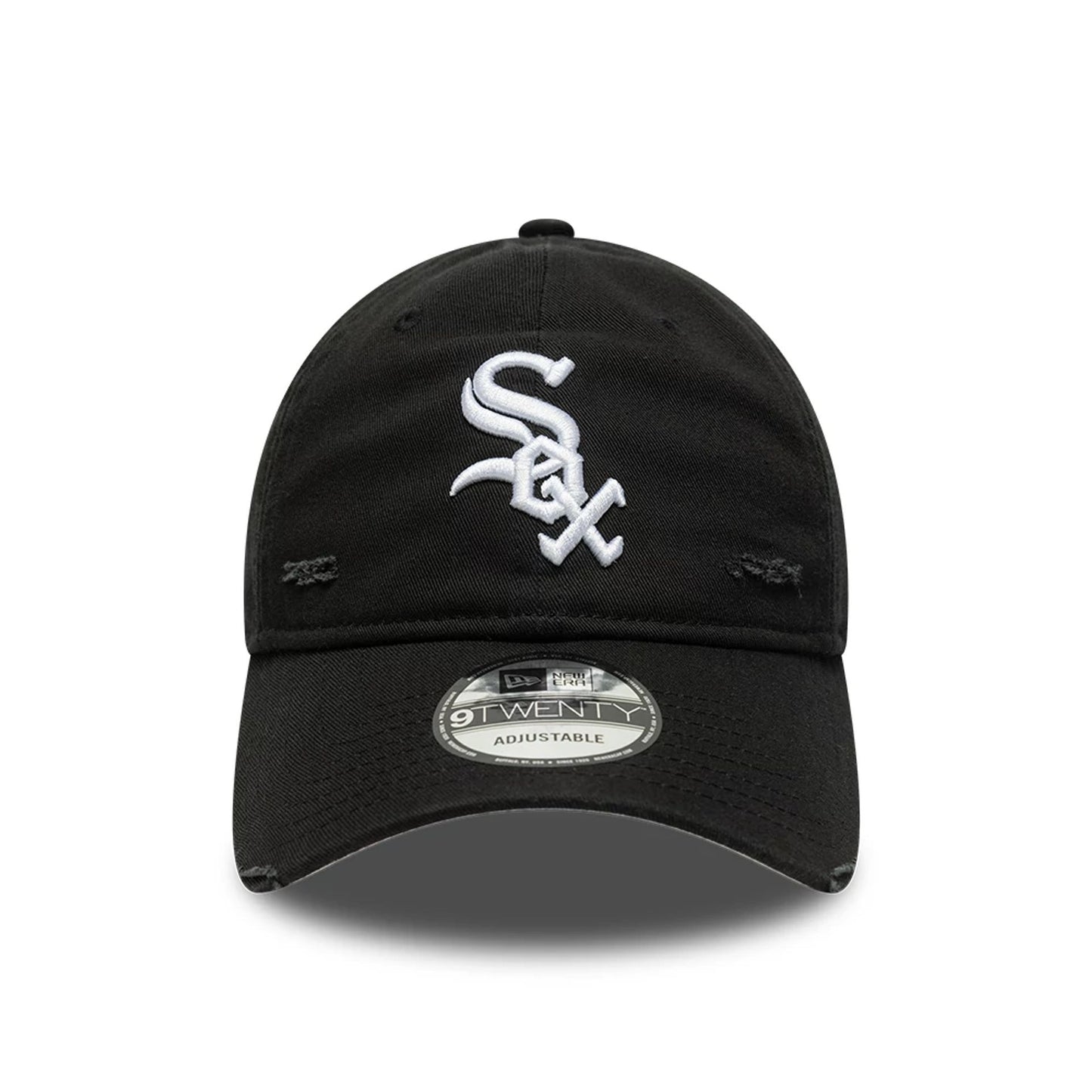 This is a Chicago White Sox MLB Distressed Black 9TWENTY Adjustable Cap 2