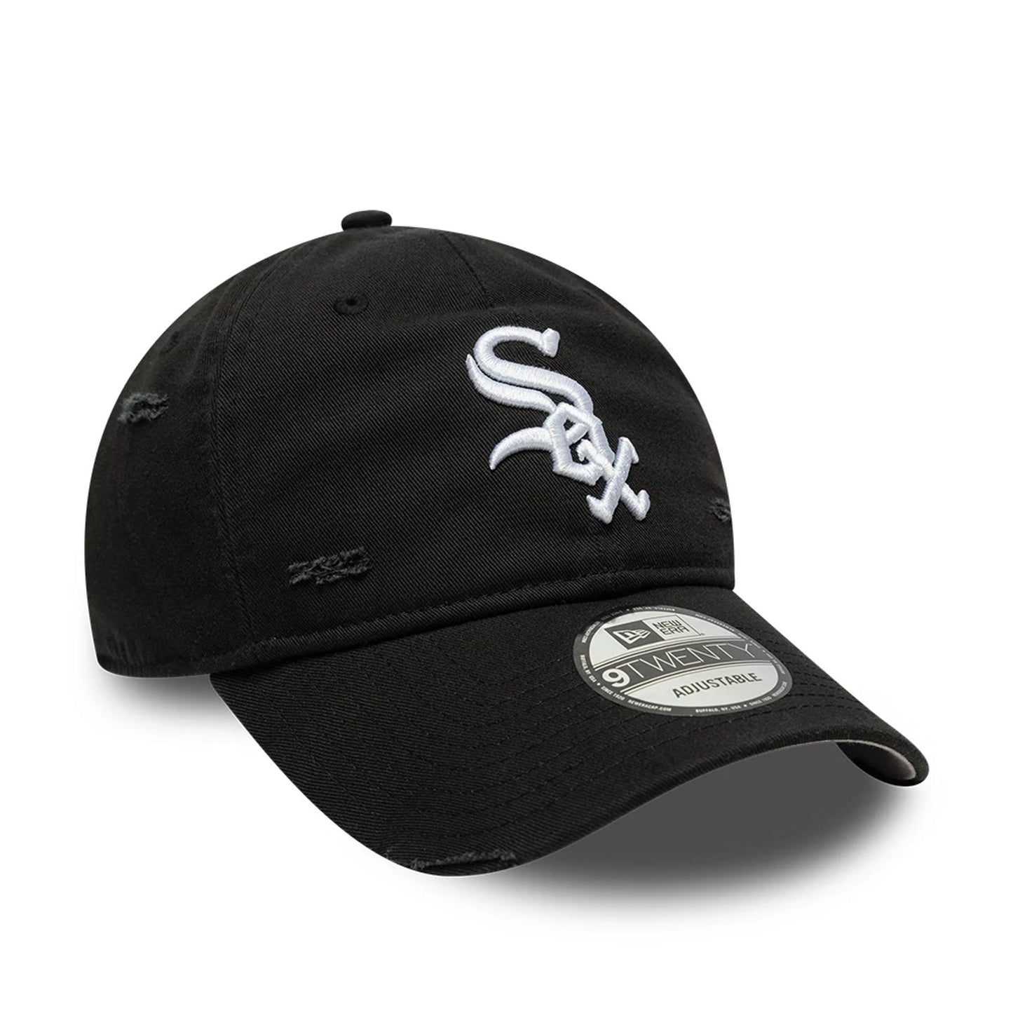 This is a Chicago White Sox MLB Distressed Black 9TWENTY Adjustable Cap 3