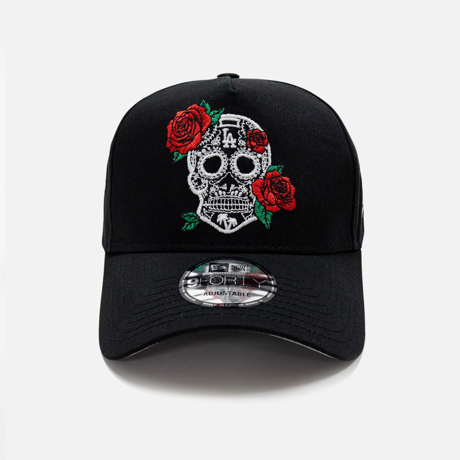 This is a LA Dodgers Glow In The Dark Sugar Skull Black 9FORTY E-Frame Adjustable Cap 3